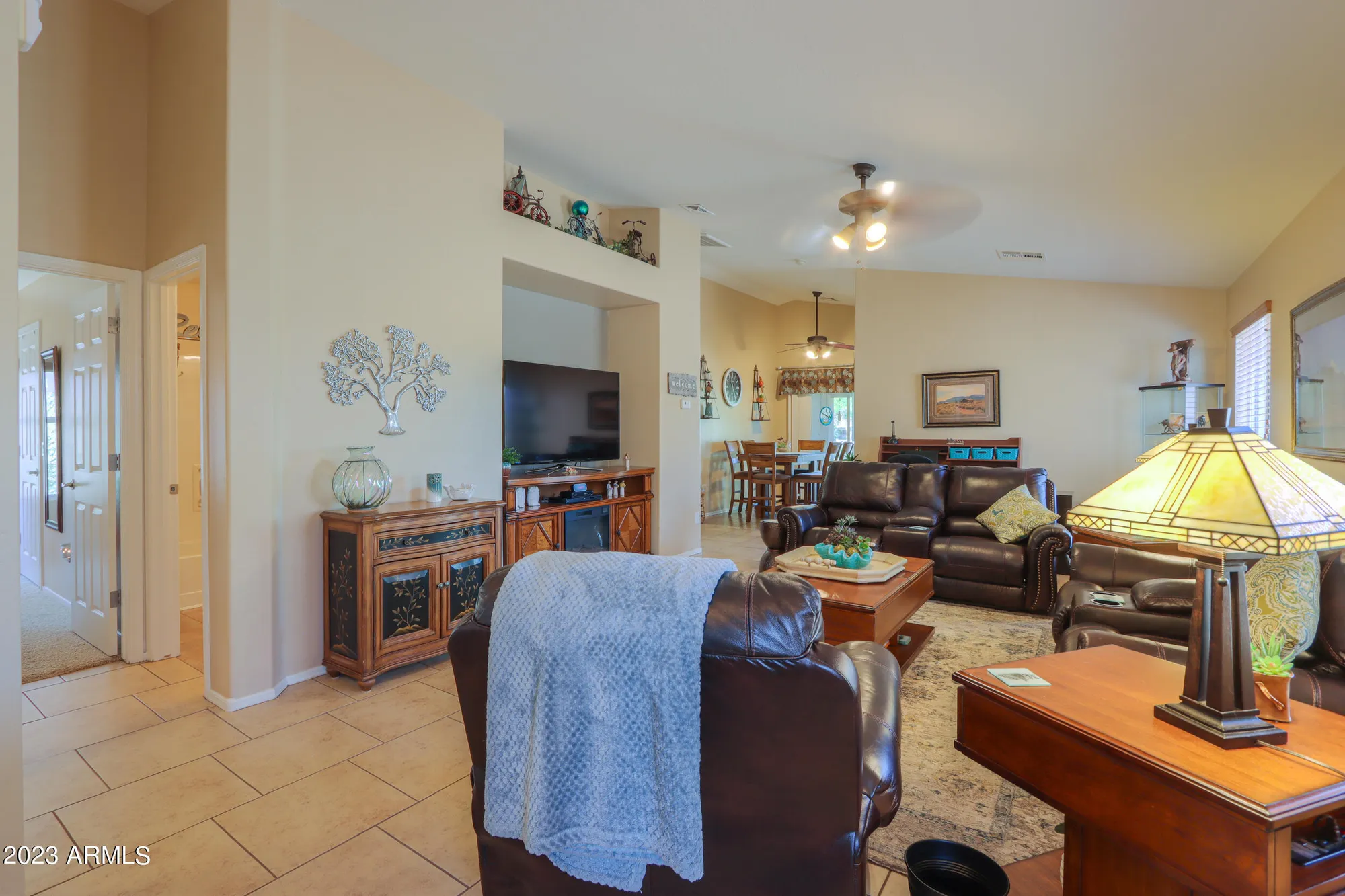 Property Slideshow image 6 of 39 | 2414 e antigua dr, Casa Grande, AZ, 85194