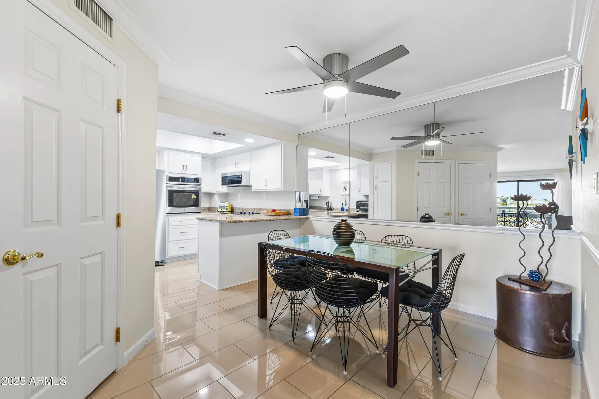 Property Slideshow image 7 of 46 | 17404 n 99th ave unit 307, Sun City, AZ, 85373