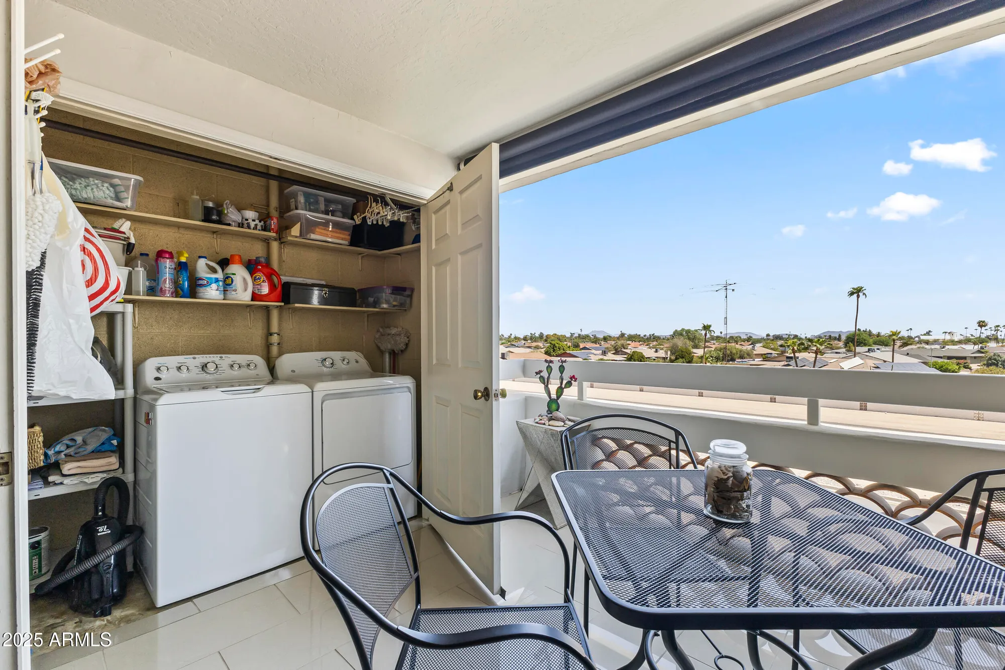 Property Slideshow image 23 of 46 | 17404 n 99th ave unit 307, Sun City, AZ, 85373
