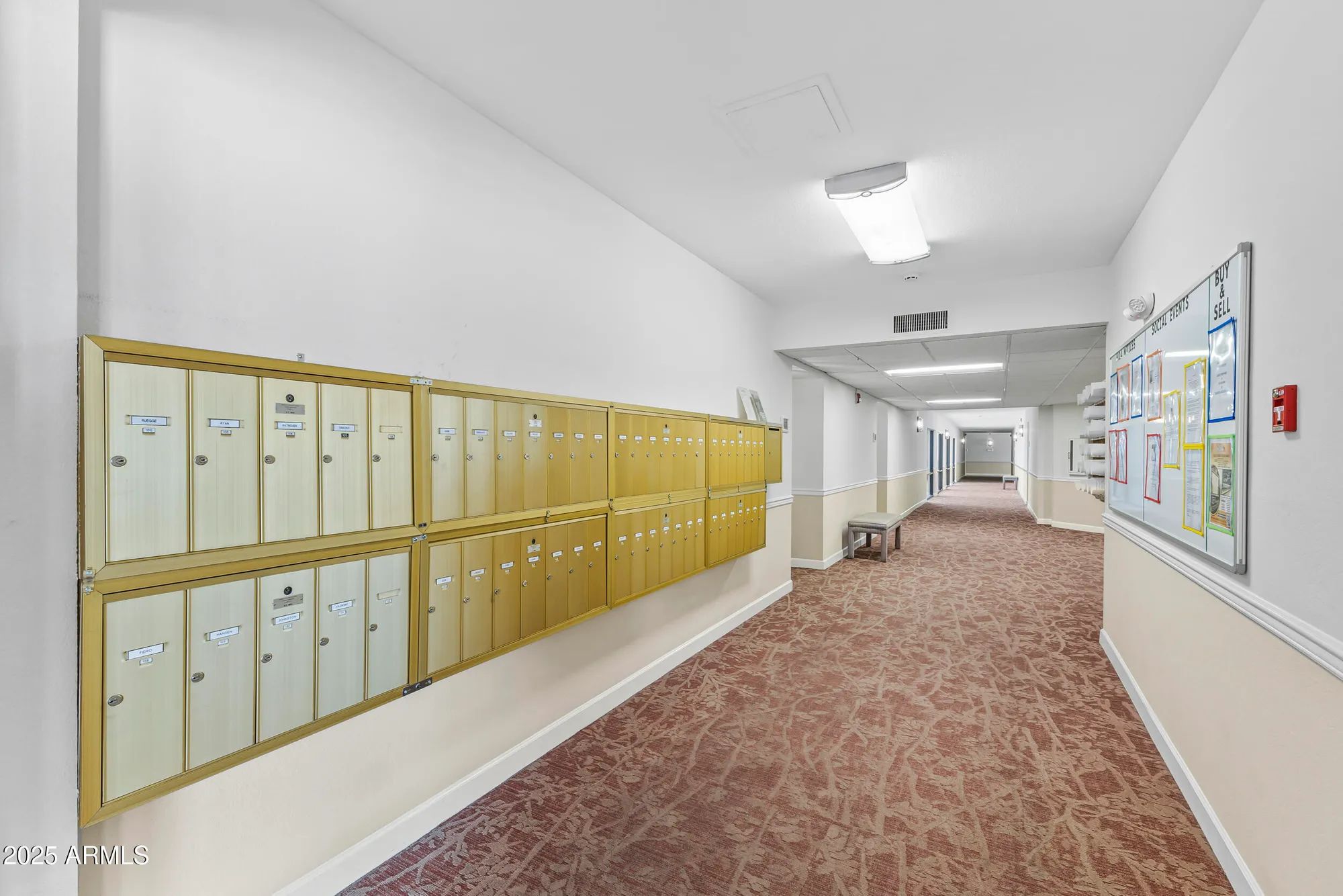 Property Slideshow image 33 of 46 | 17404 n 99th ave unit 307, Sun City, AZ, 85373