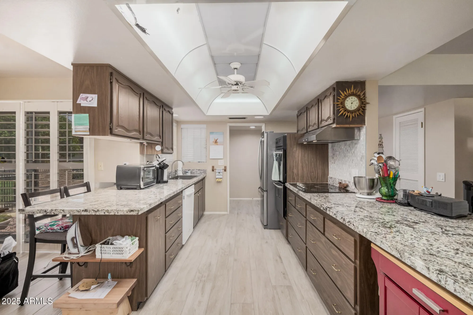 Property Slideshow image 8 of 28 | 9705 w oak ridge dr, Sun City, AZ, 85351