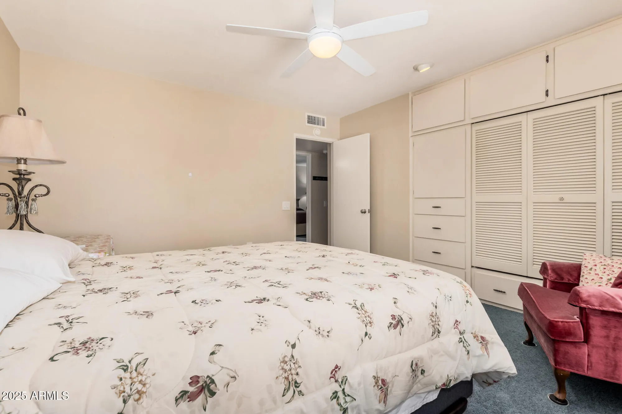 Property Slideshow image 21 of 28 | 9705 w oak ridge dr, Sun City, AZ, 85351