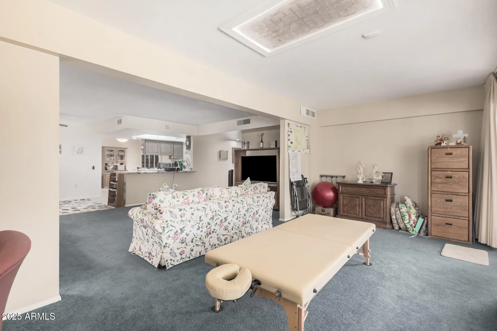 Property Slideshow image 24 of 28 | 9705 w oak ridge dr, Sun City, AZ, 85351