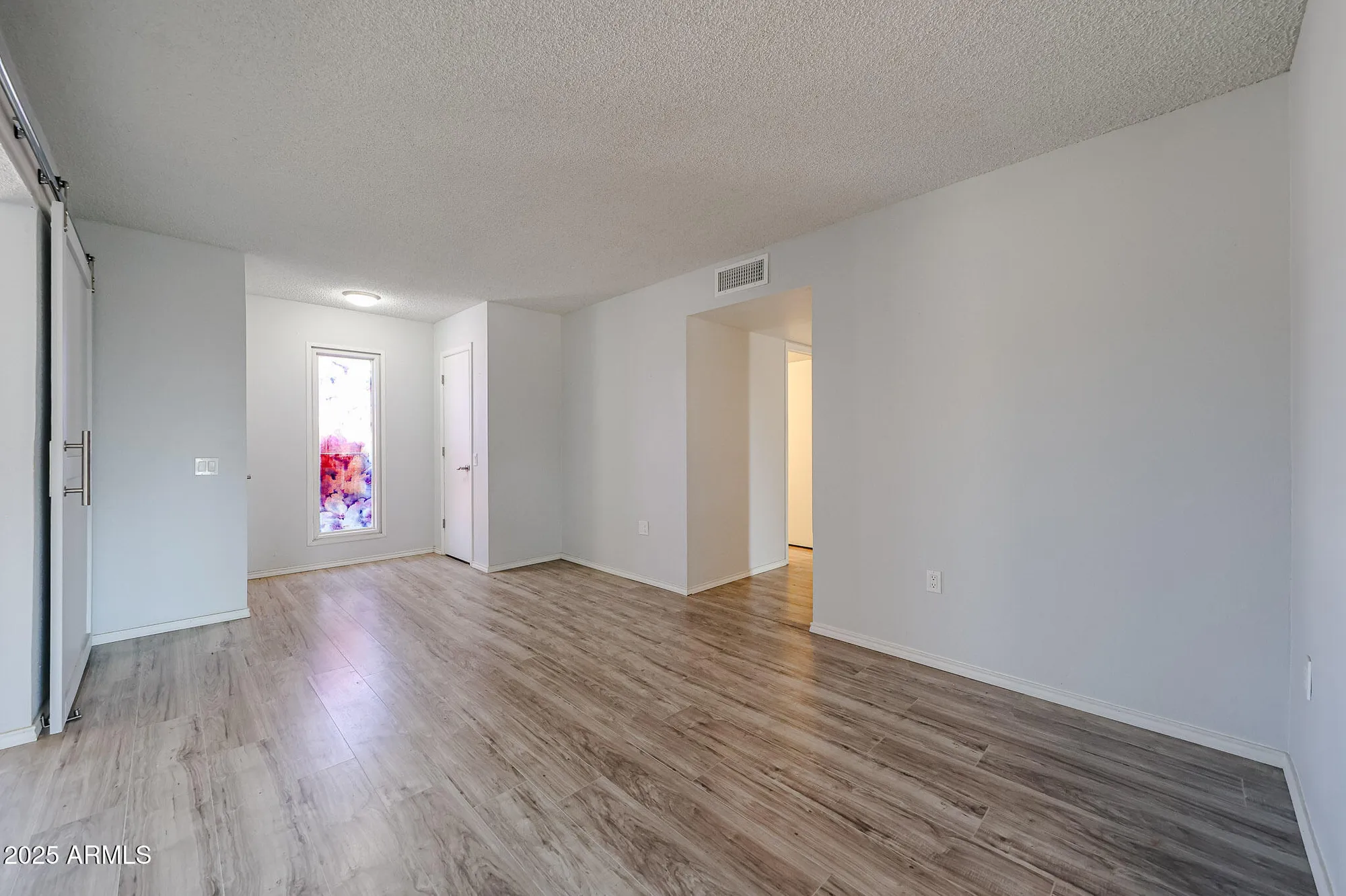 Property Slideshow image 5 of 40 | 19838 n pine springs dr, Sun City, AZ, 85373