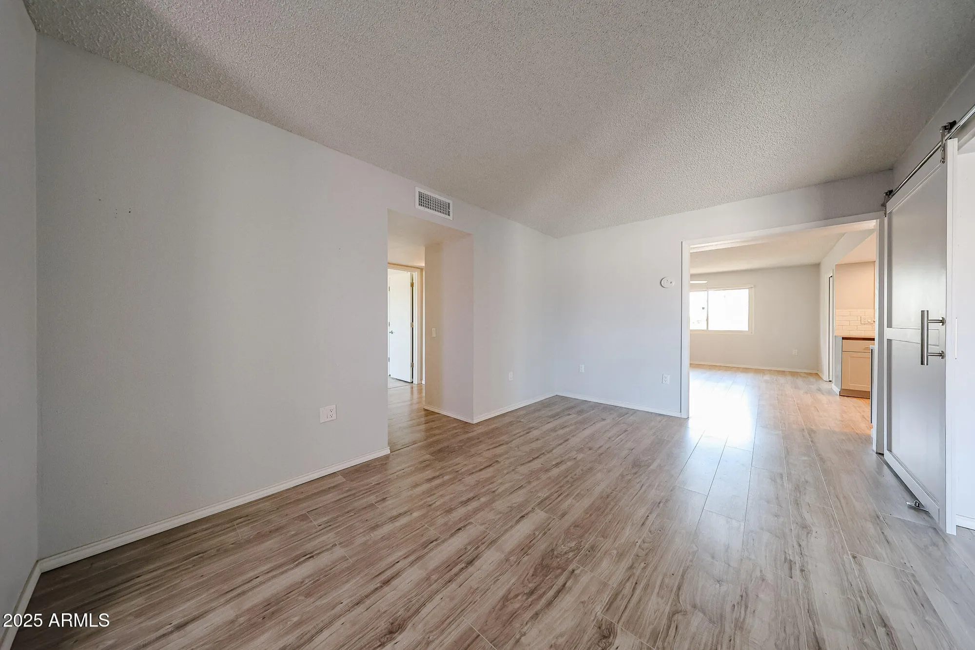 Property Slideshow image 6 of 40 | 19838 n pine springs dr, Sun City, AZ, 85373