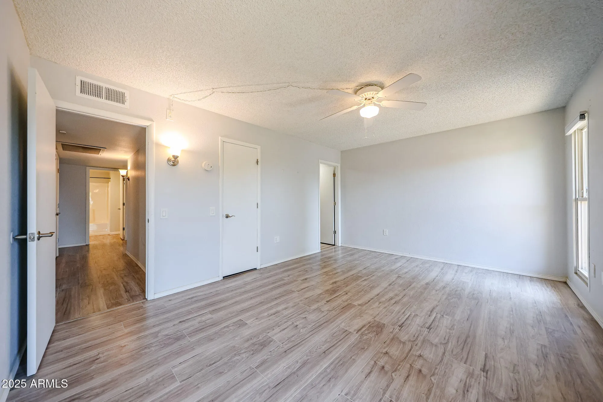 Property Slideshow image 26 of 40 | 19838 n pine springs dr, Sun City, AZ, 85373