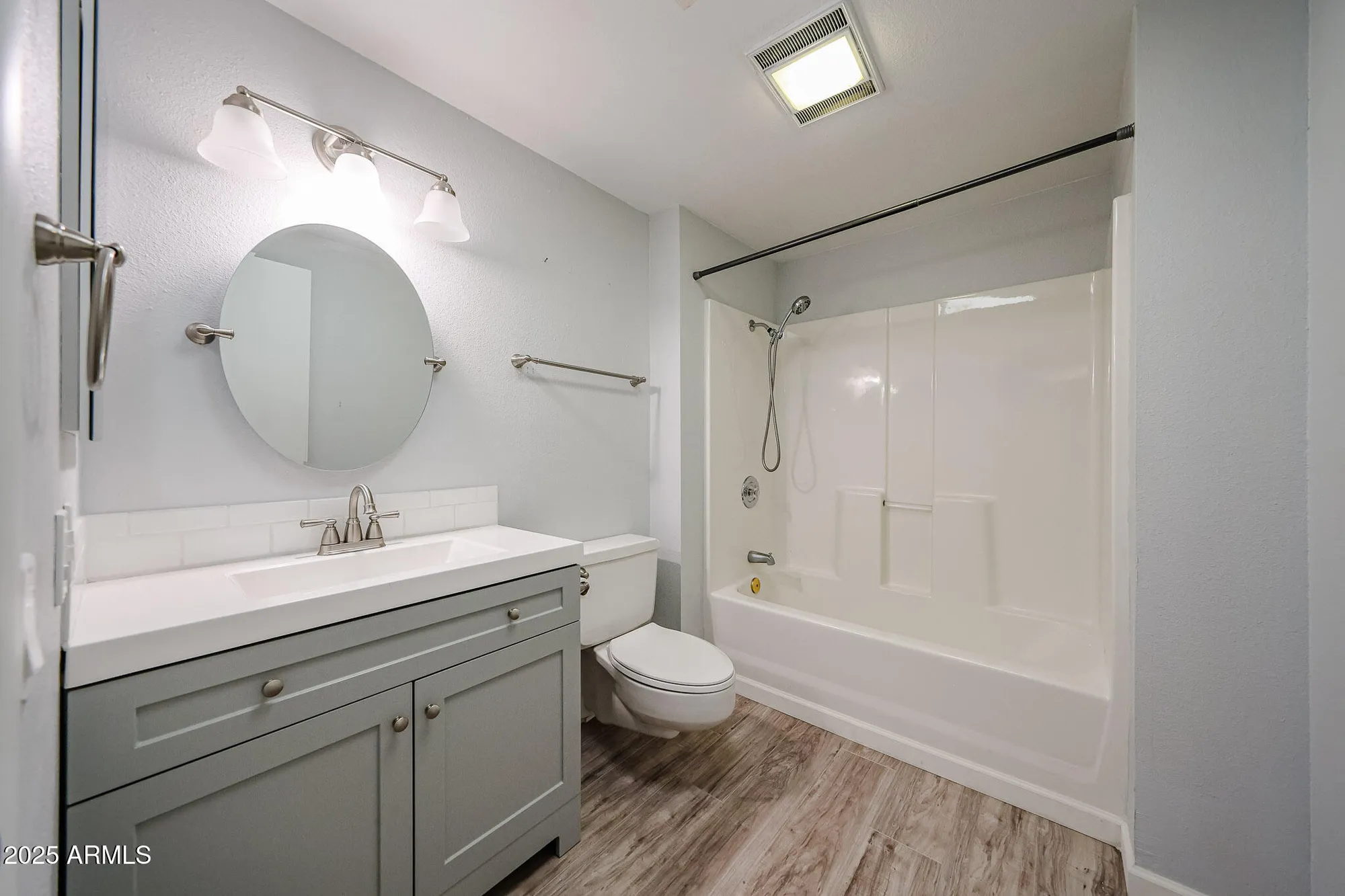 Property Slideshow image 30 of 40 | 19838 n pine springs dr, Sun City, AZ, 85373