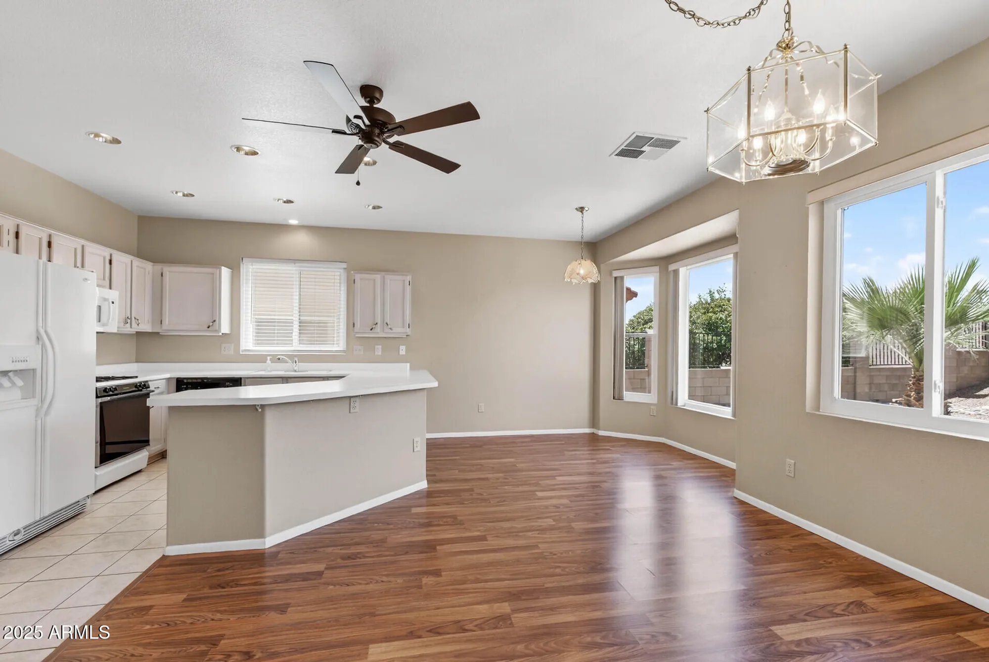 Property Slideshow image 17 of 43 | 20004 n 129th ln, Sun City West, AZ, 85375