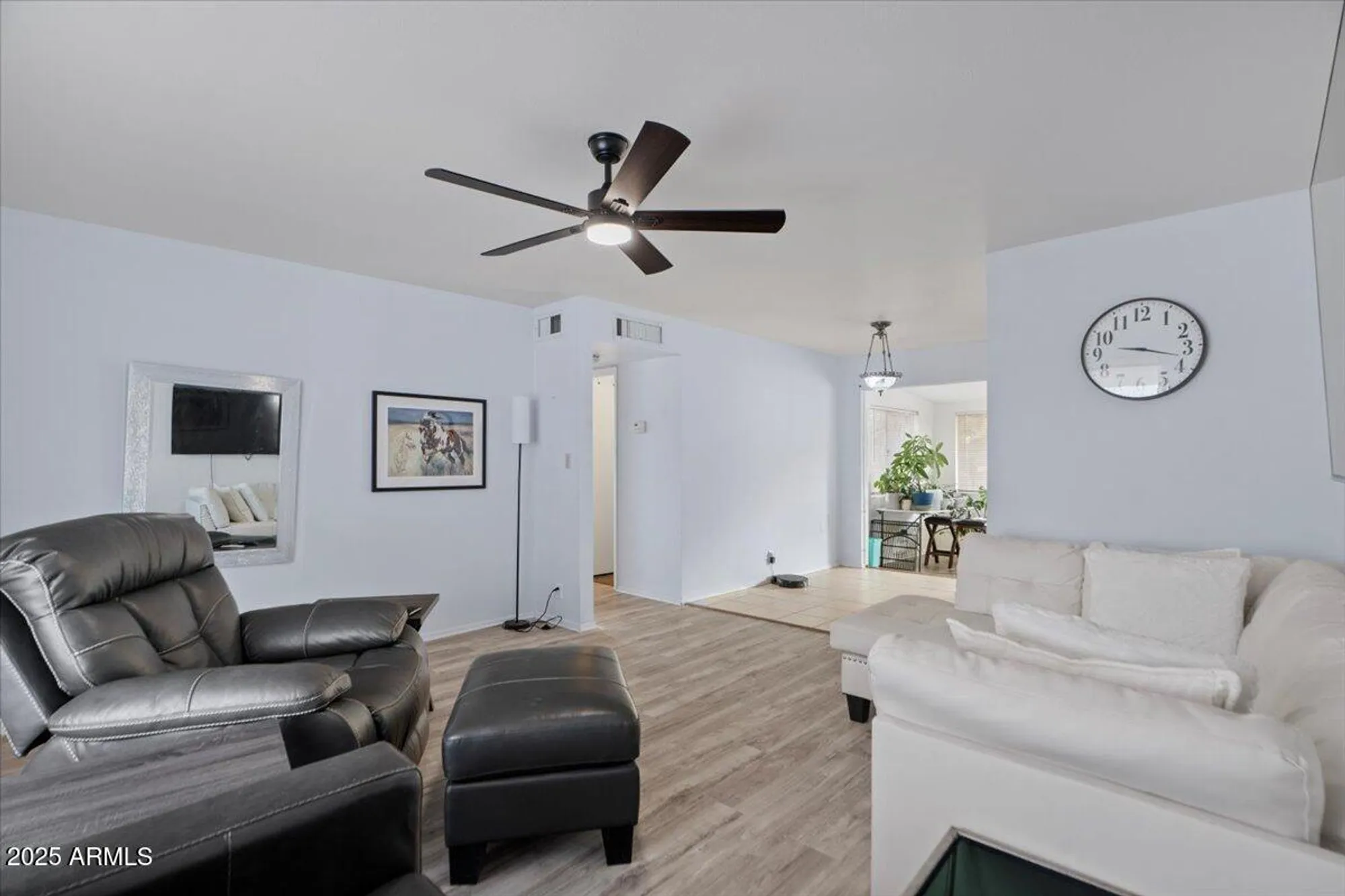 Property Slideshow image 7 of 43 | 639 n 57th pl, Mesa, AZ, 85205