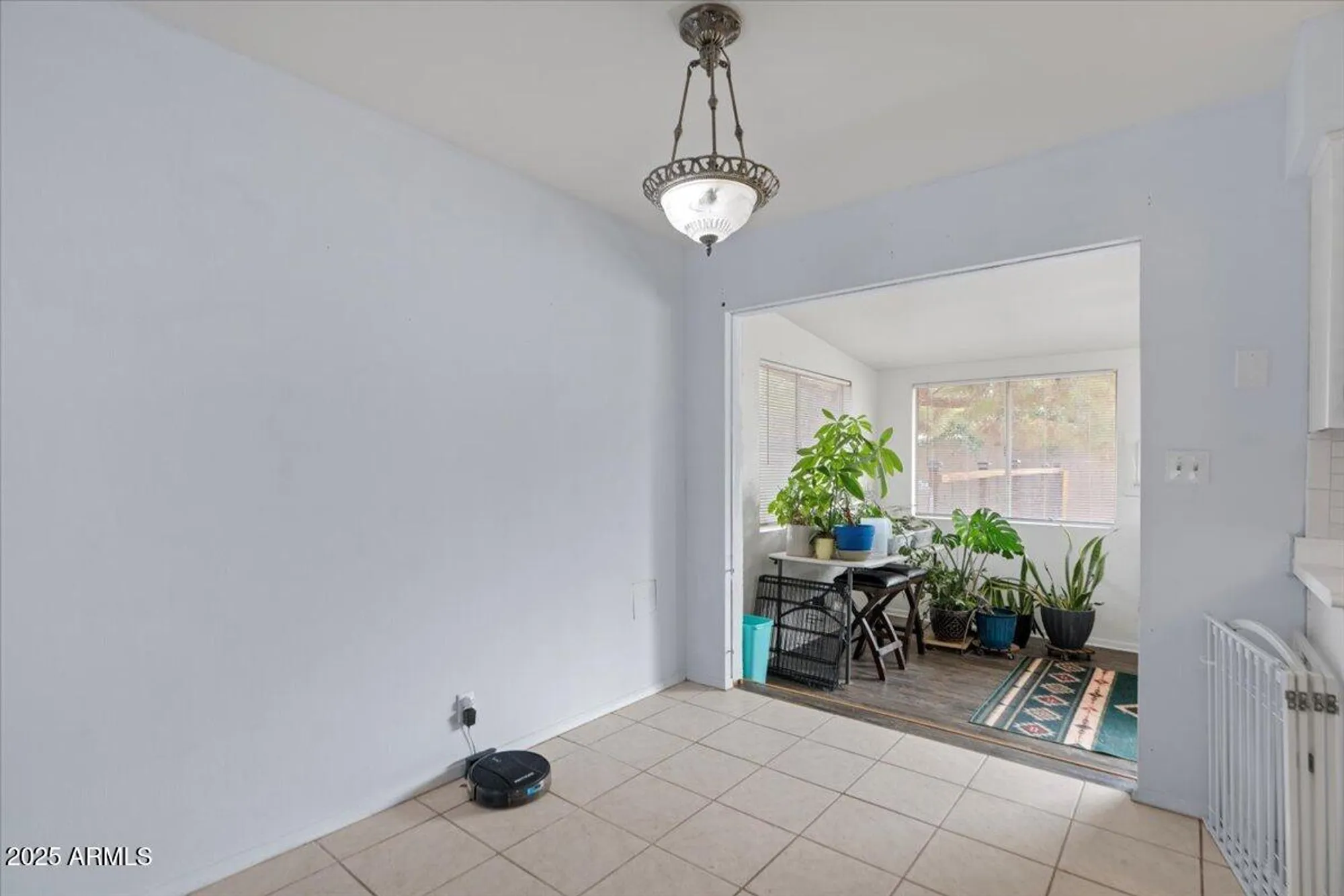 Property Slideshow image 10 of 43 | 639 n 57th pl, Mesa, AZ, 85205