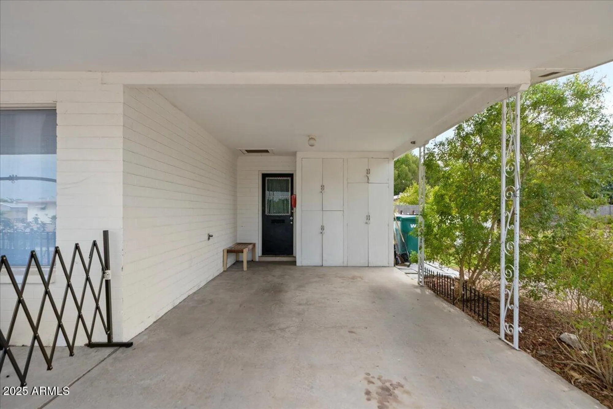 Property Slideshow image 26 of 43 | 639 n 57th pl, Mesa, AZ, 85205