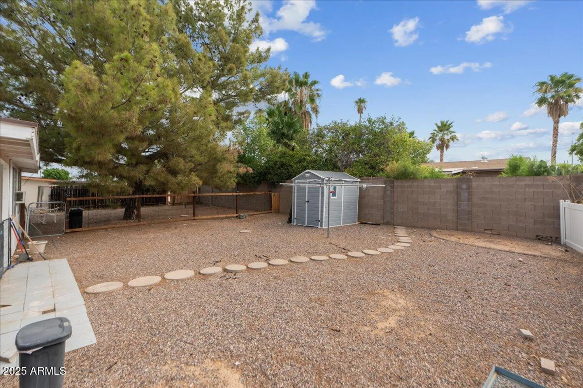 Property Slideshow image 31 of 43 | 639 n 57th pl, Mesa, AZ, 85205