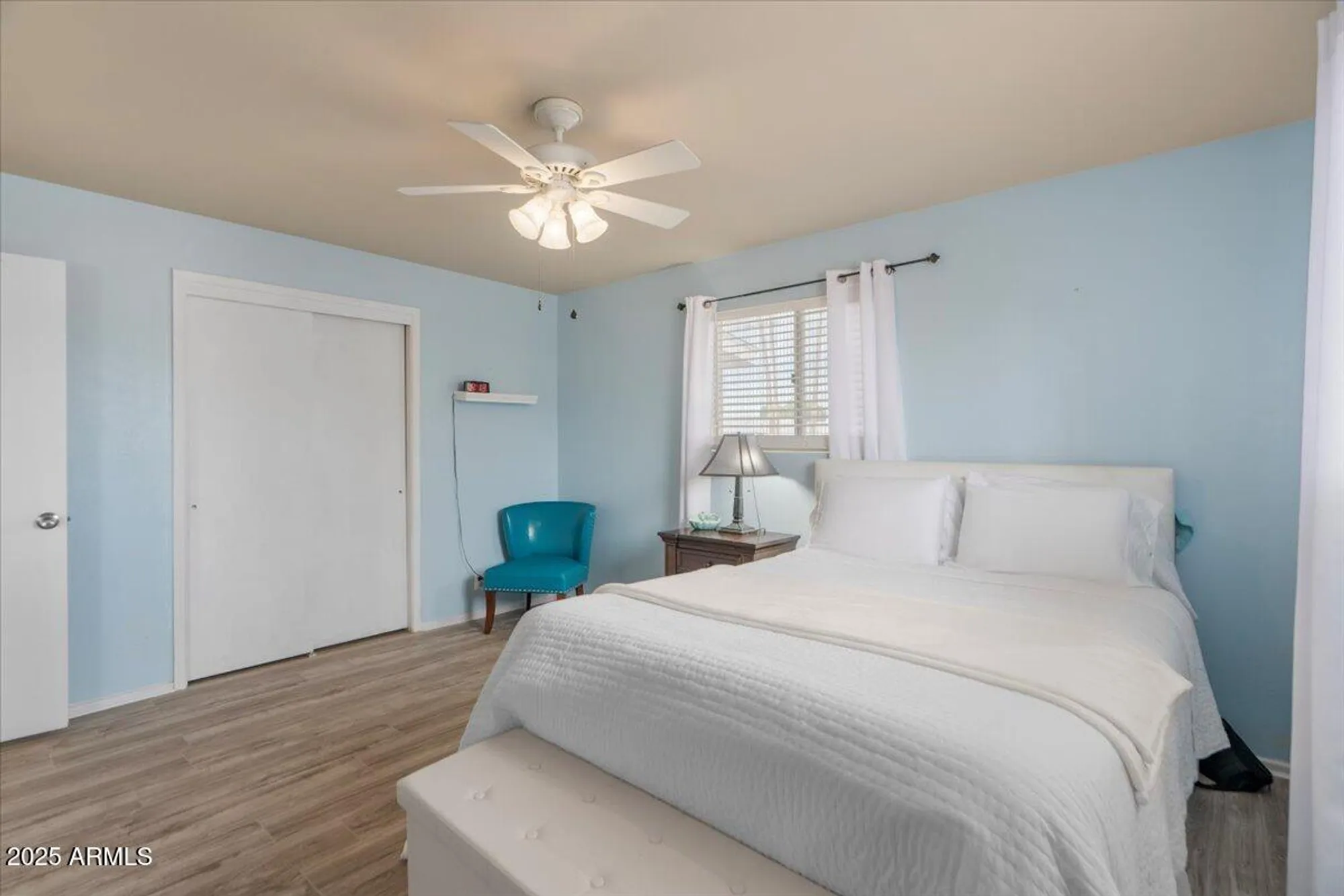 Property Slideshow image 19 of 43 | 639 n 57th pl, Mesa, AZ, 85205