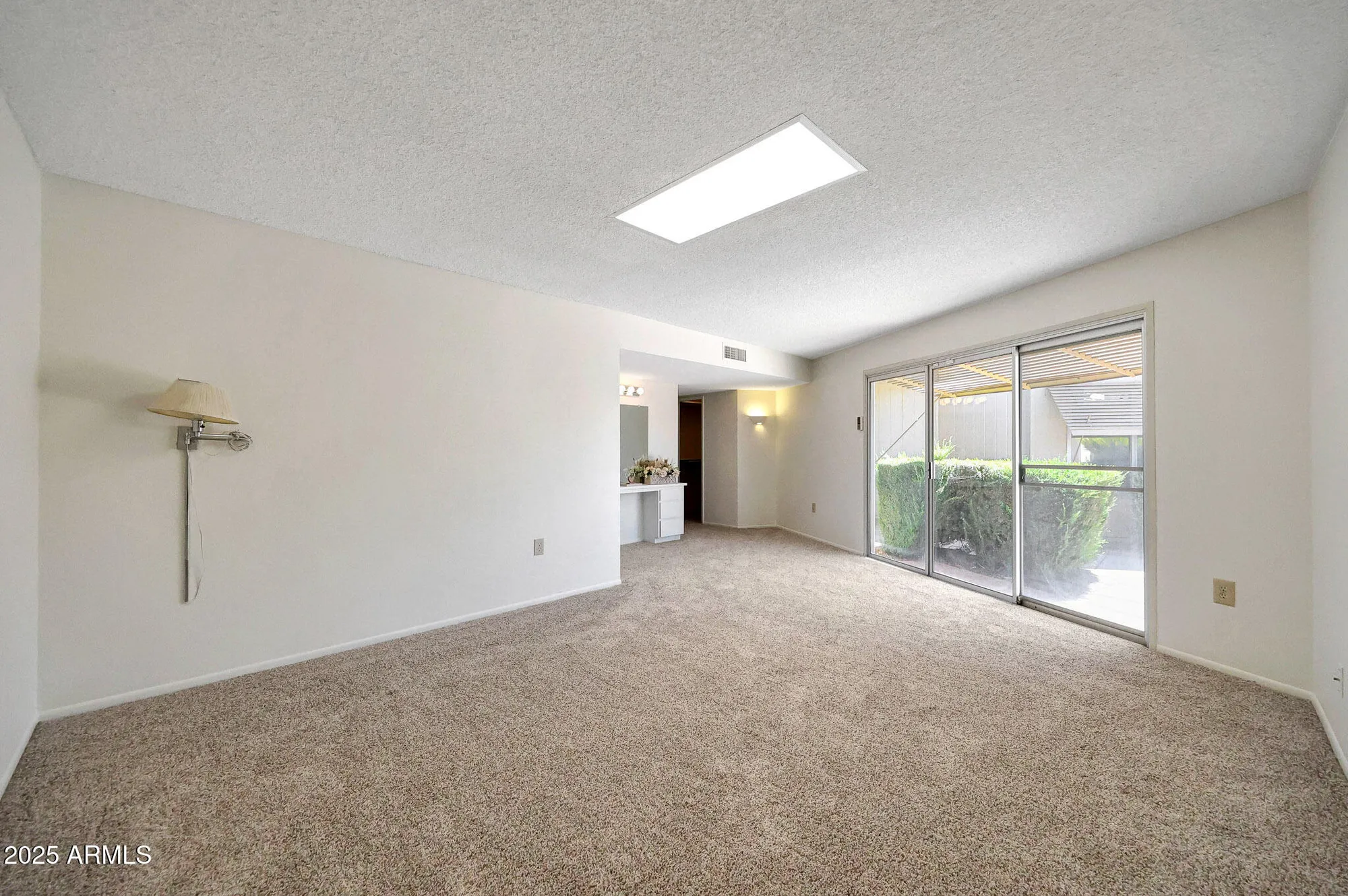 Property Slideshow image 23 of 41 | 10614 w emerald pt, Sun City, AZ, 85351