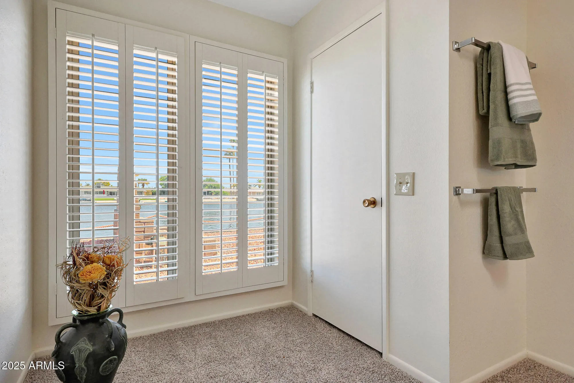 Property Slideshow image 19 of 41 | 10614 w emerald pt, Sun City, AZ, 85351