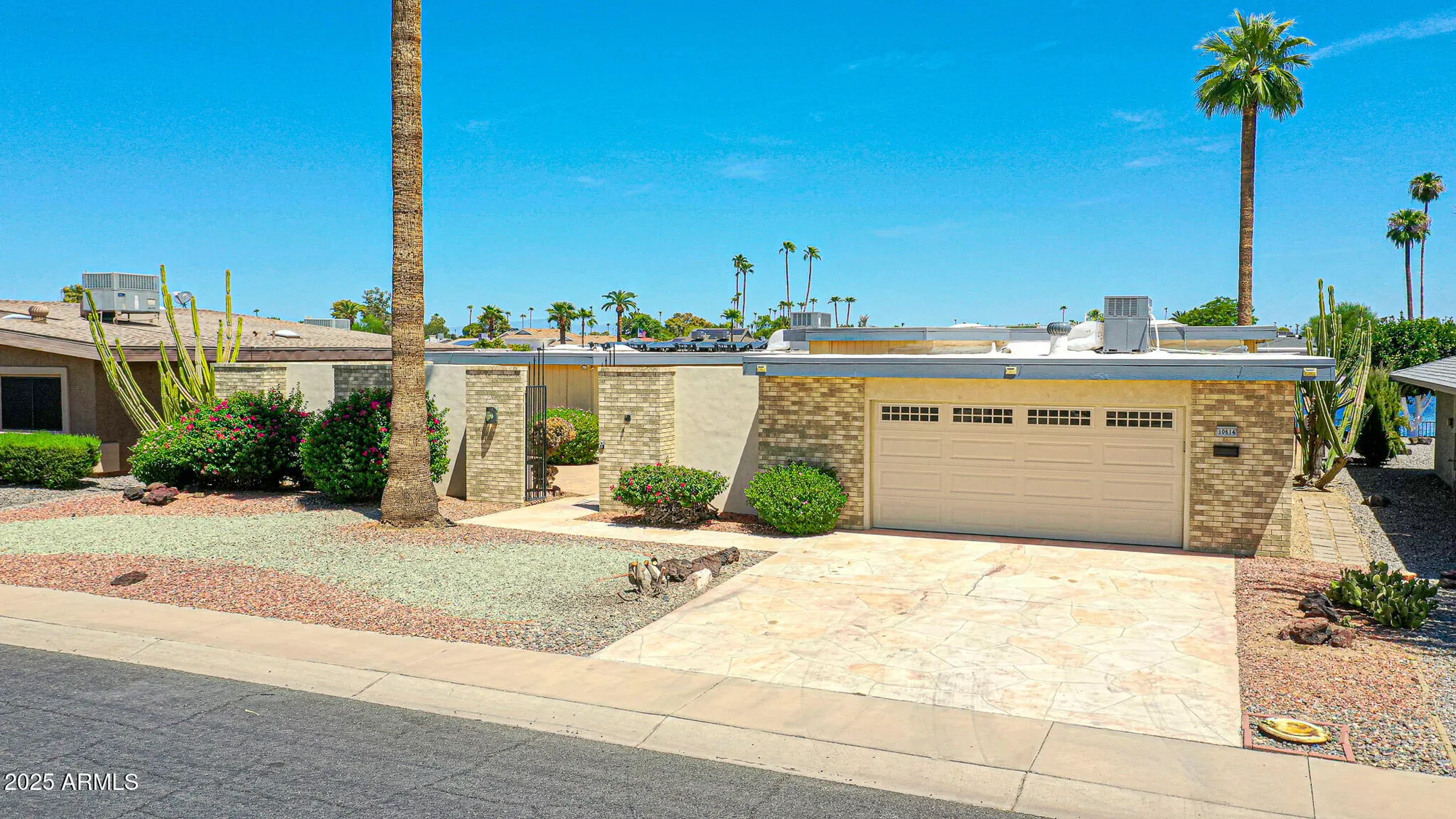 Property Slideshow image 32 of 41 | 10614 w emerald pt, Sun City, AZ, 85351