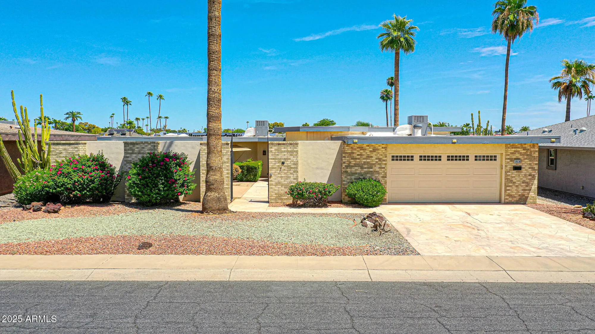Property Slideshow image 33 of 41 | 10614 w emerald pt, Sun City, AZ, 85351