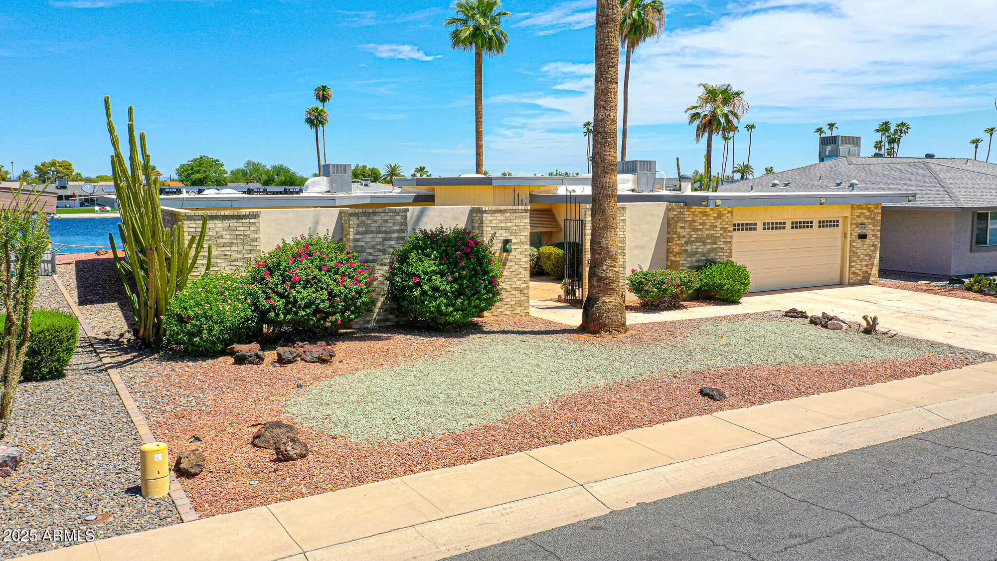 Property Slideshow image 34 of 41 | 10614 w emerald pt, Sun City, AZ, 85351