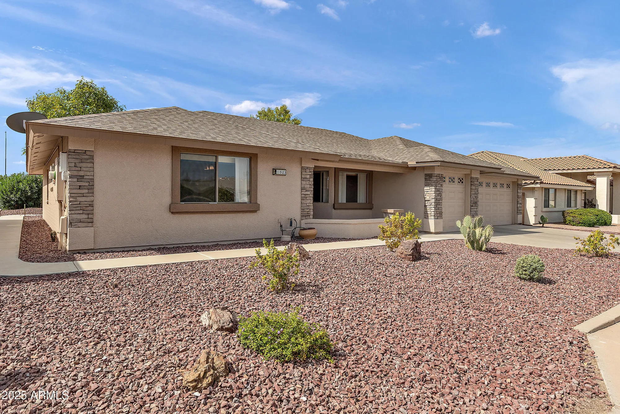 Property Slideshow image 2 of 25 | 11523 e neville ave, Mesa, AZ, 85209