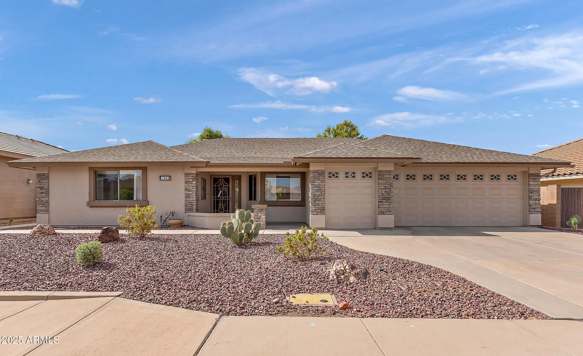 Property Slideshow image 1 of 25 | 11523 e neville ave, Mesa, AZ, 85209