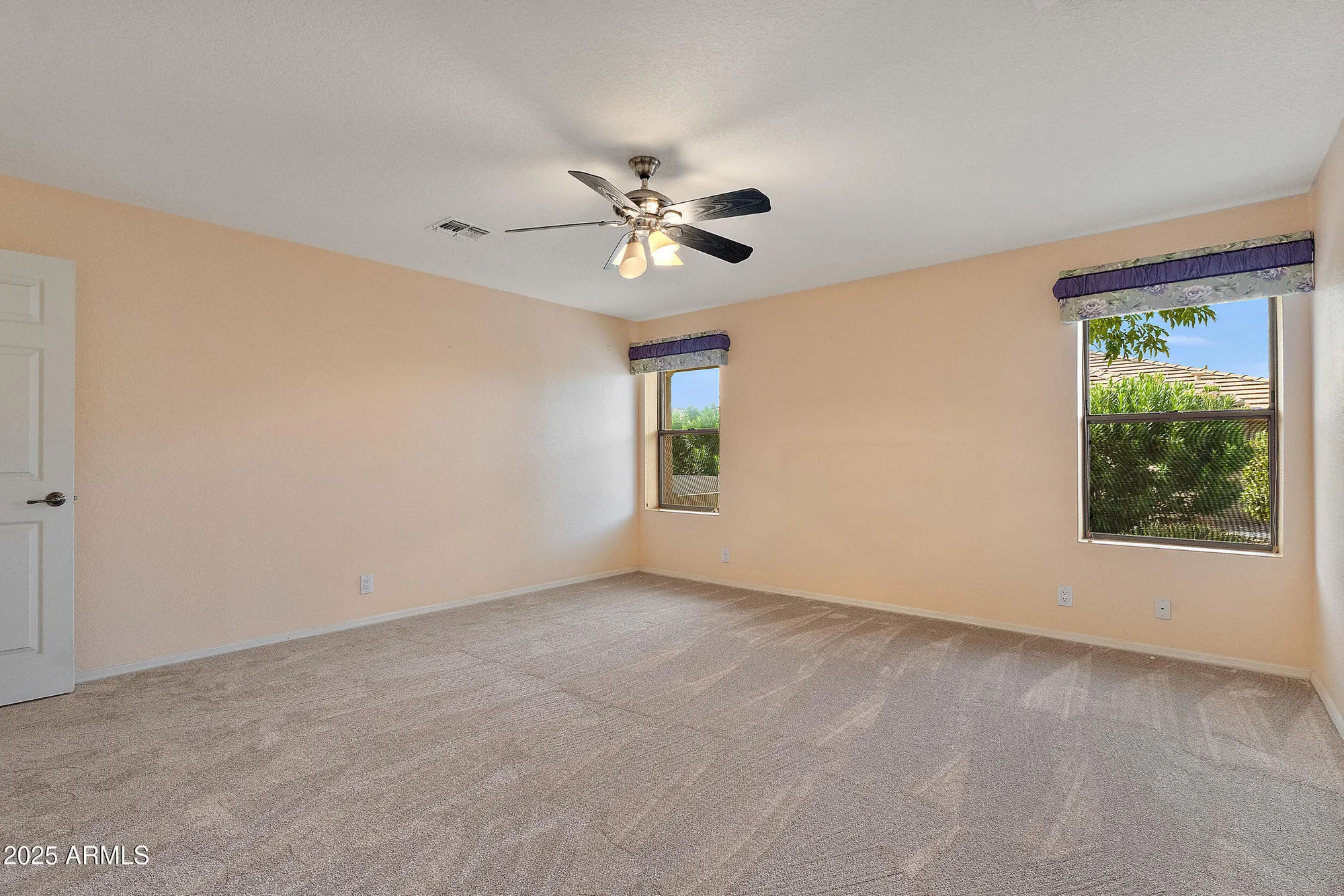 Property Slideshow image 11 of 25 | 11523 e neville ave, Mesa, AZ, 85209