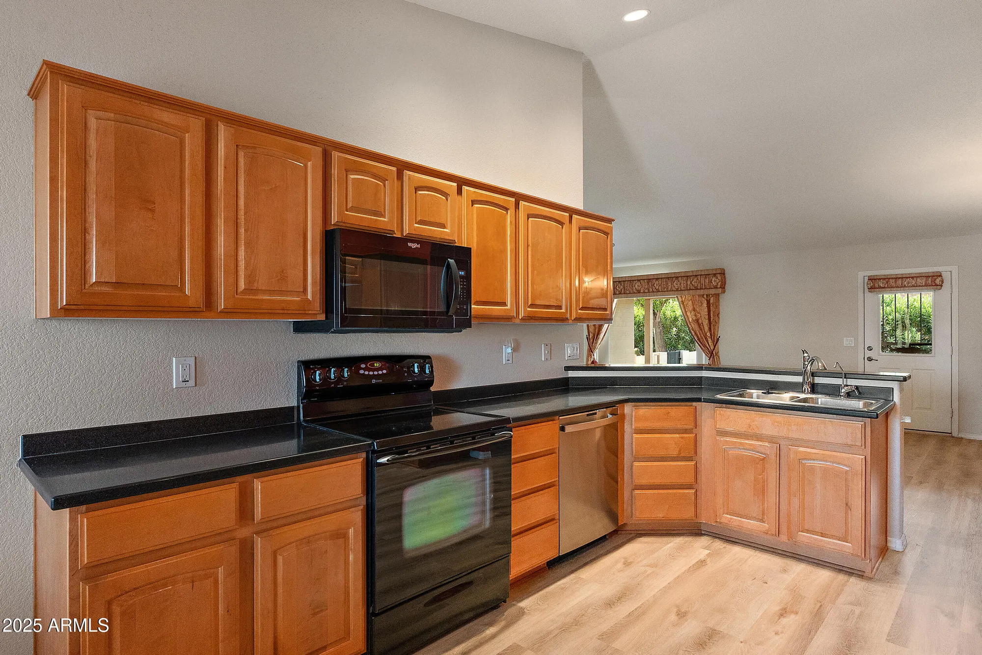 Property Slideshow image 19 of 25 | 11523 e neville ave, Mesa, AZ, 85209
