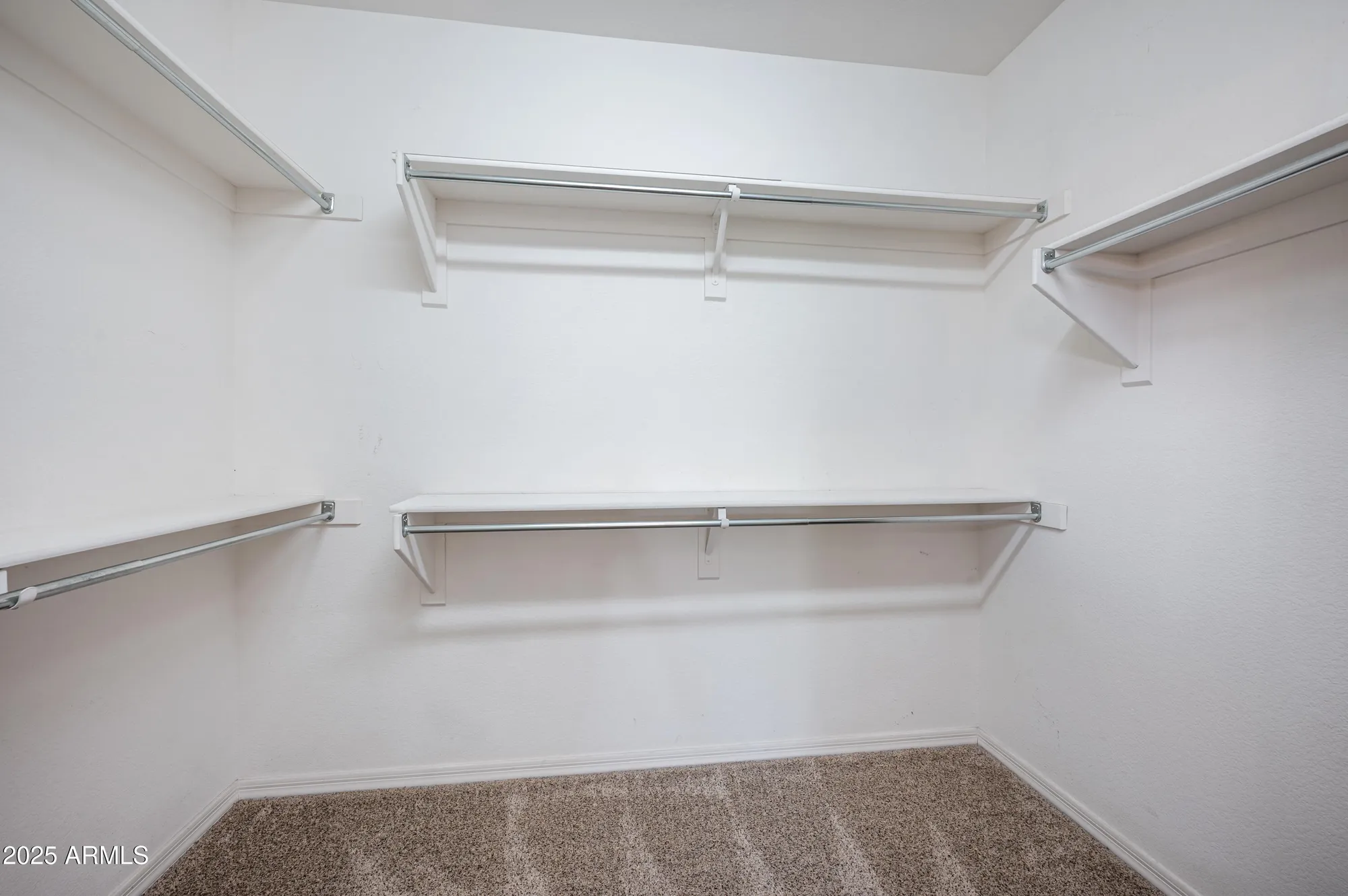 Property Slideshow image 21 of 31 | 3127 e palm beach dr, Chandler, AZ, 85249