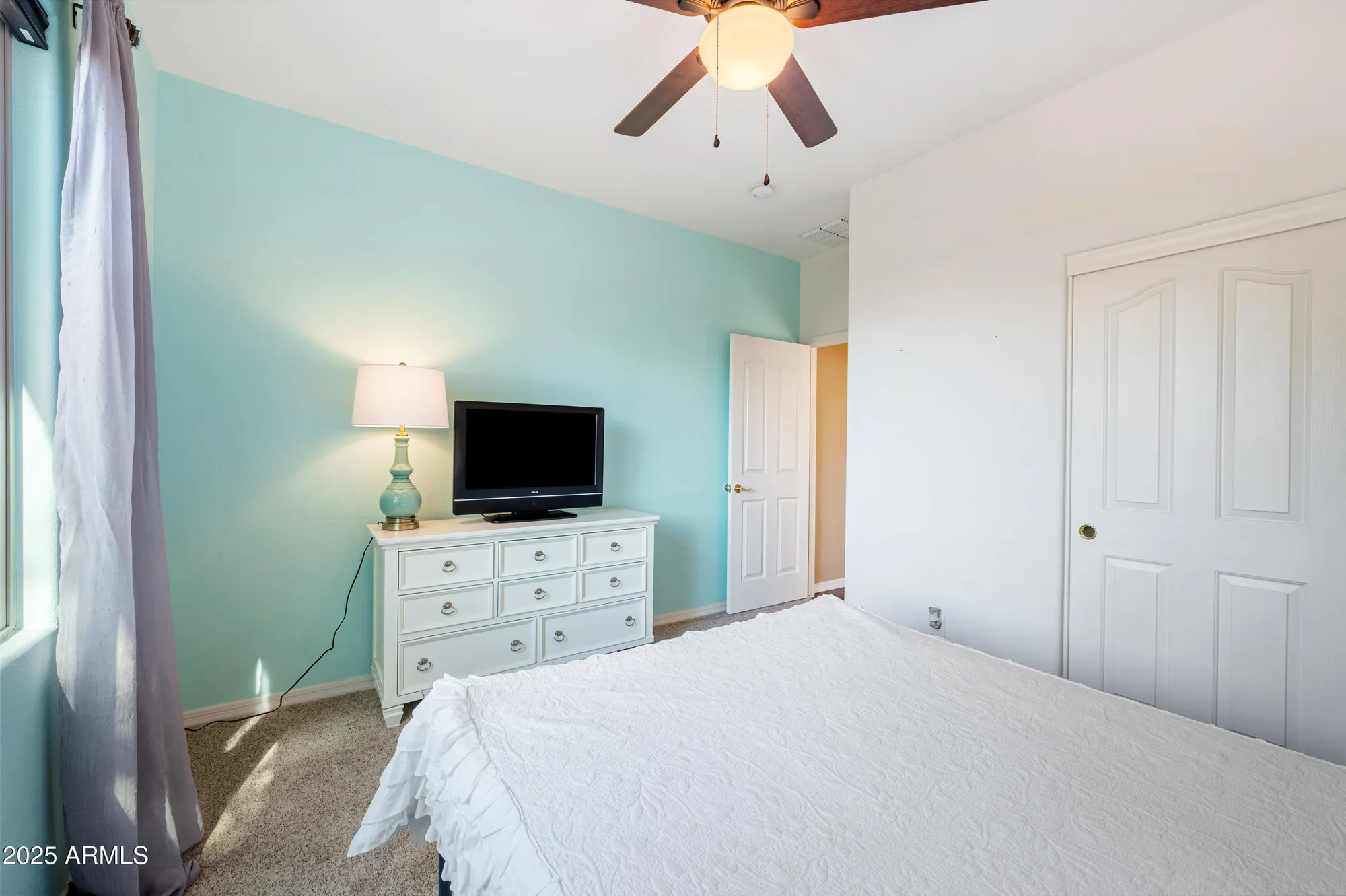 Property Slideshow image 23 of 31 | 3127 e palm beach dr, Chandler, AZ, 85249