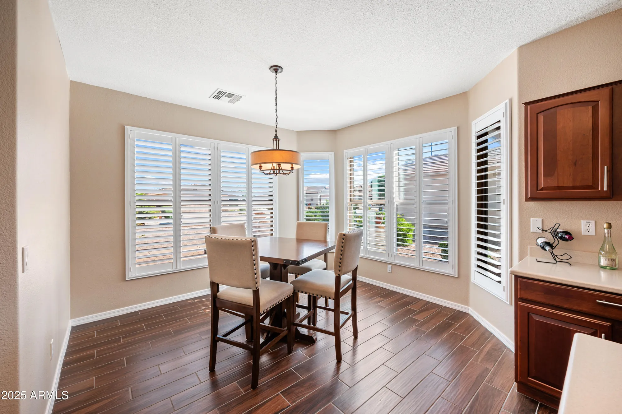 Property Slideshow image 16 of 31 | 3127 e palm beach dr, Chandler, AZ, 85249