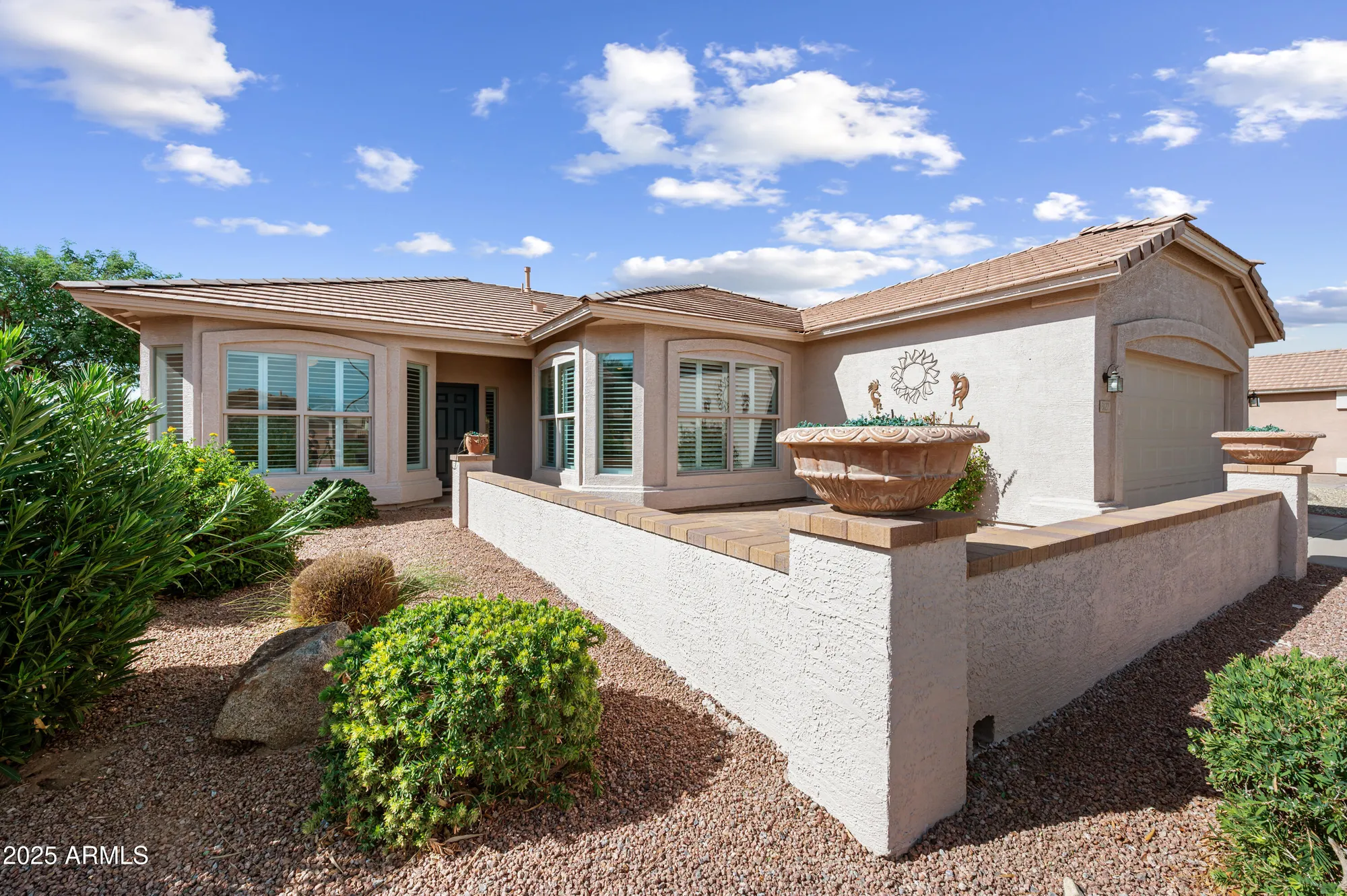 Property Slideshow image 1 of 31 | 3127 e palm beach dr, Chandler, AZ, 85249