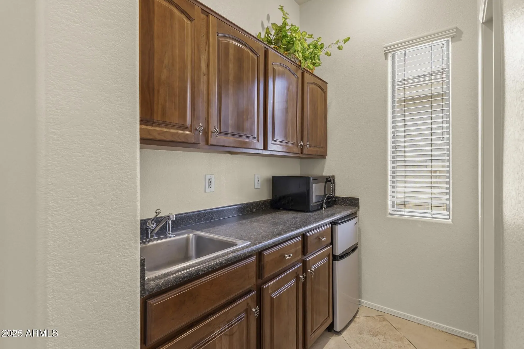 Property Slideshow image 8 of 37 | 17926 w camino real dr, Surprise, AZ, 85374