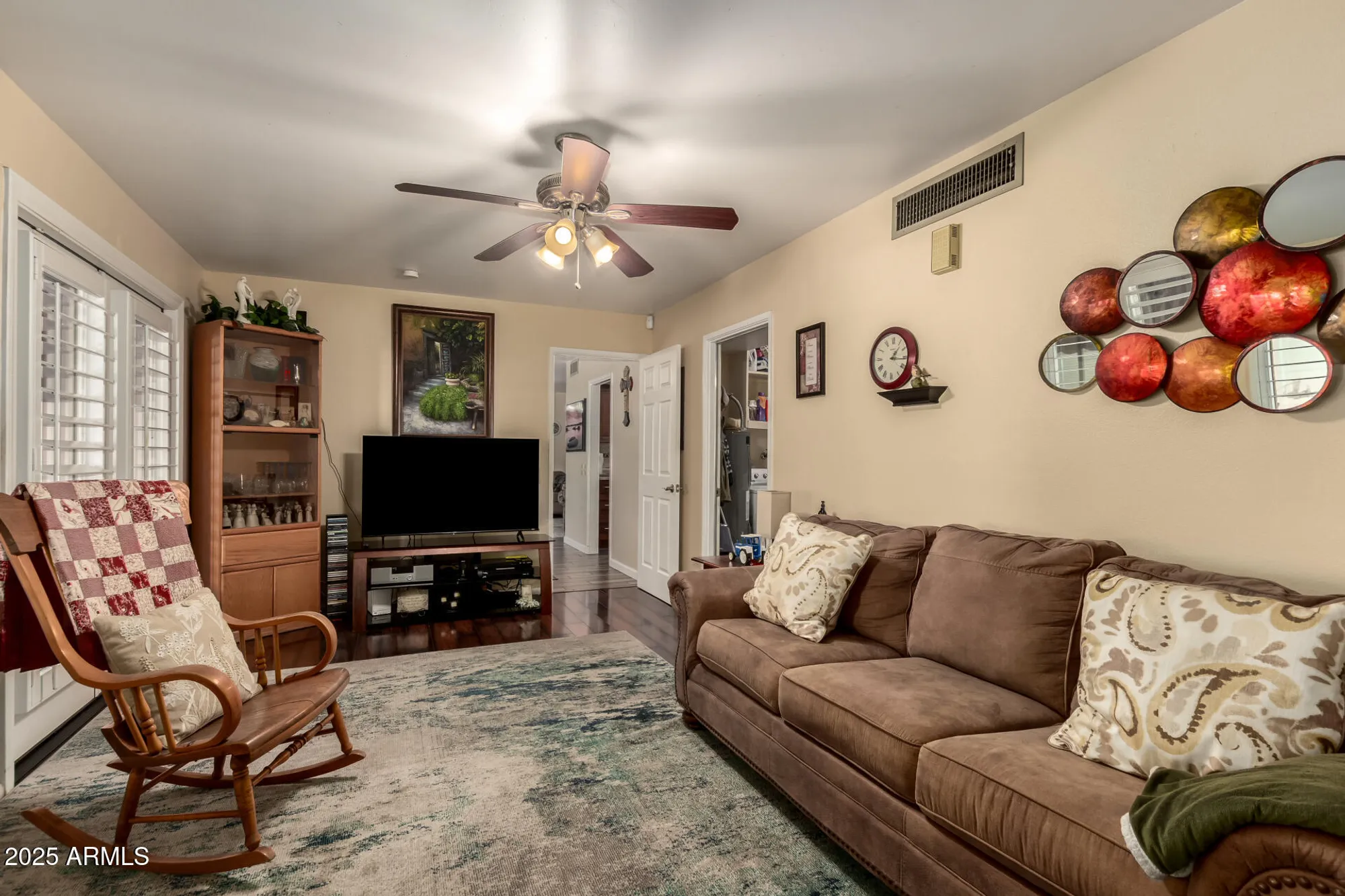 Property Slideshow image 9 of 37 | 16849 n meadow park dr, Sun City, AZ, 85351