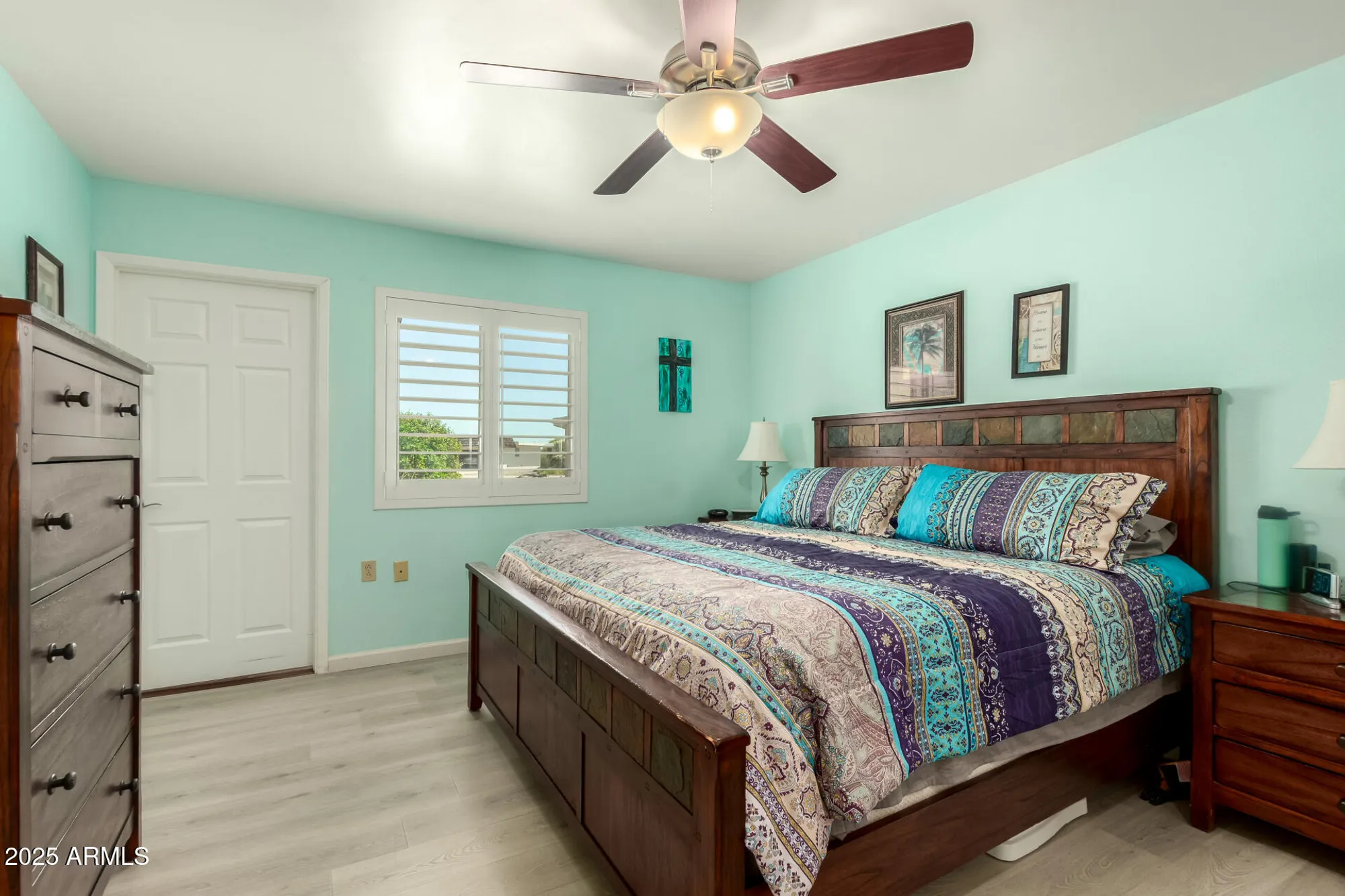 Property Slideshow image 16 of 37 | 16849 n meadow park dr, Sun City, AZ, 85351