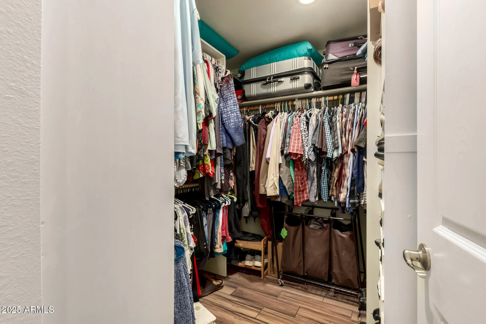 Property Slideshow image 18 of 37 | 16849 n meadow park dr, Sun City, AZ, 85351