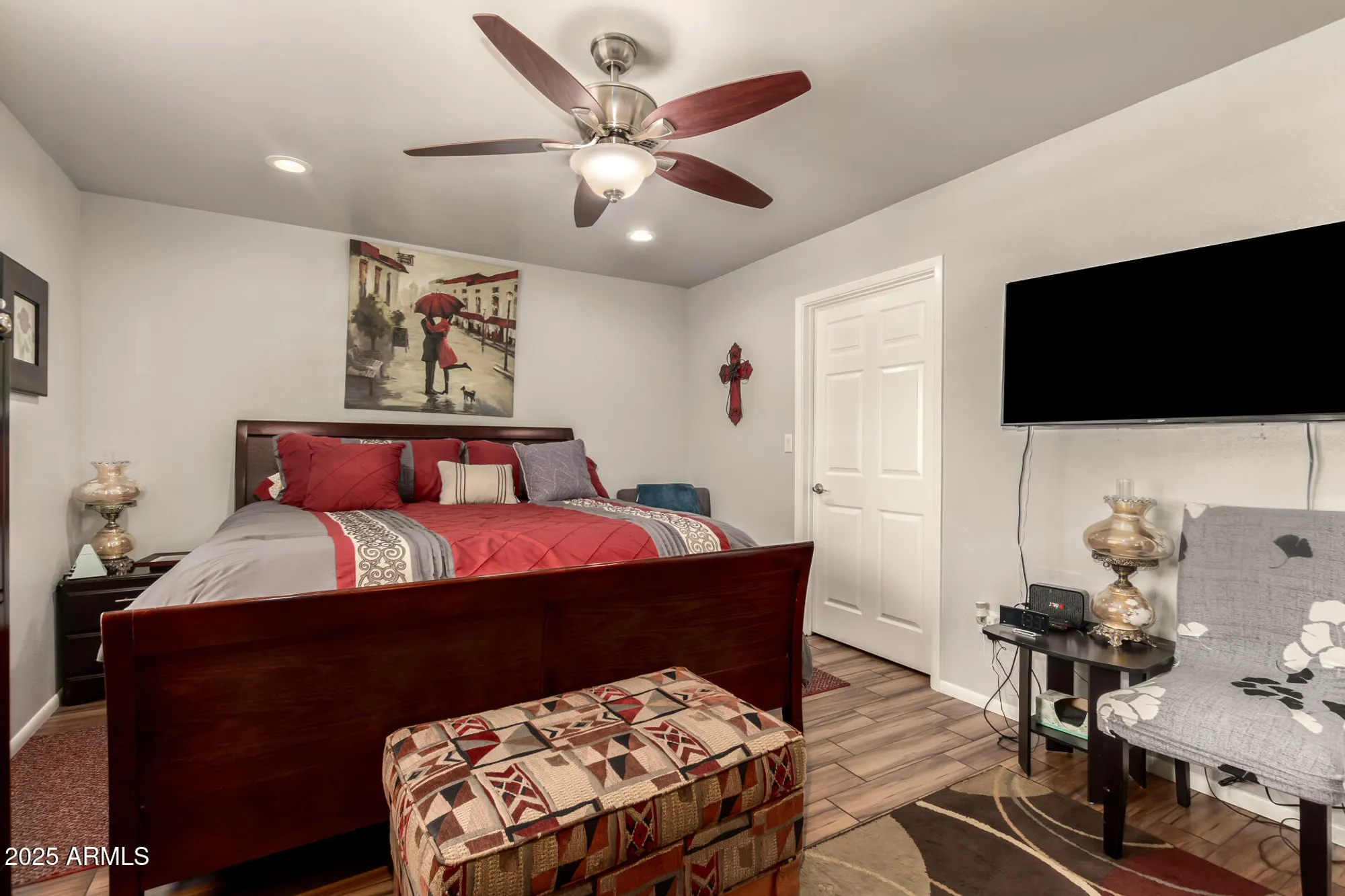 Property Slideshow image 24 of 37 | 16849 n meadow park dr, Sun City, AZ, 85351