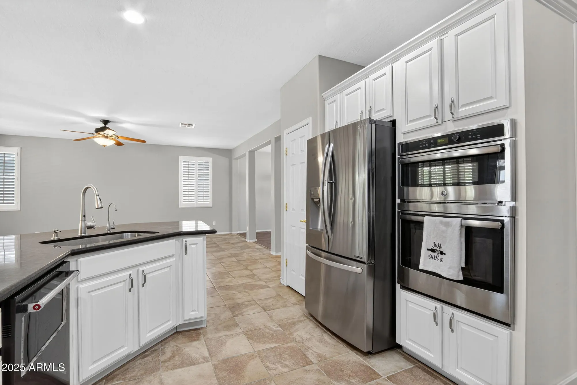 Property Slideshow image 7 of 45 | 20980 n sweet dreams dr, Maricopa, AZ, 85138