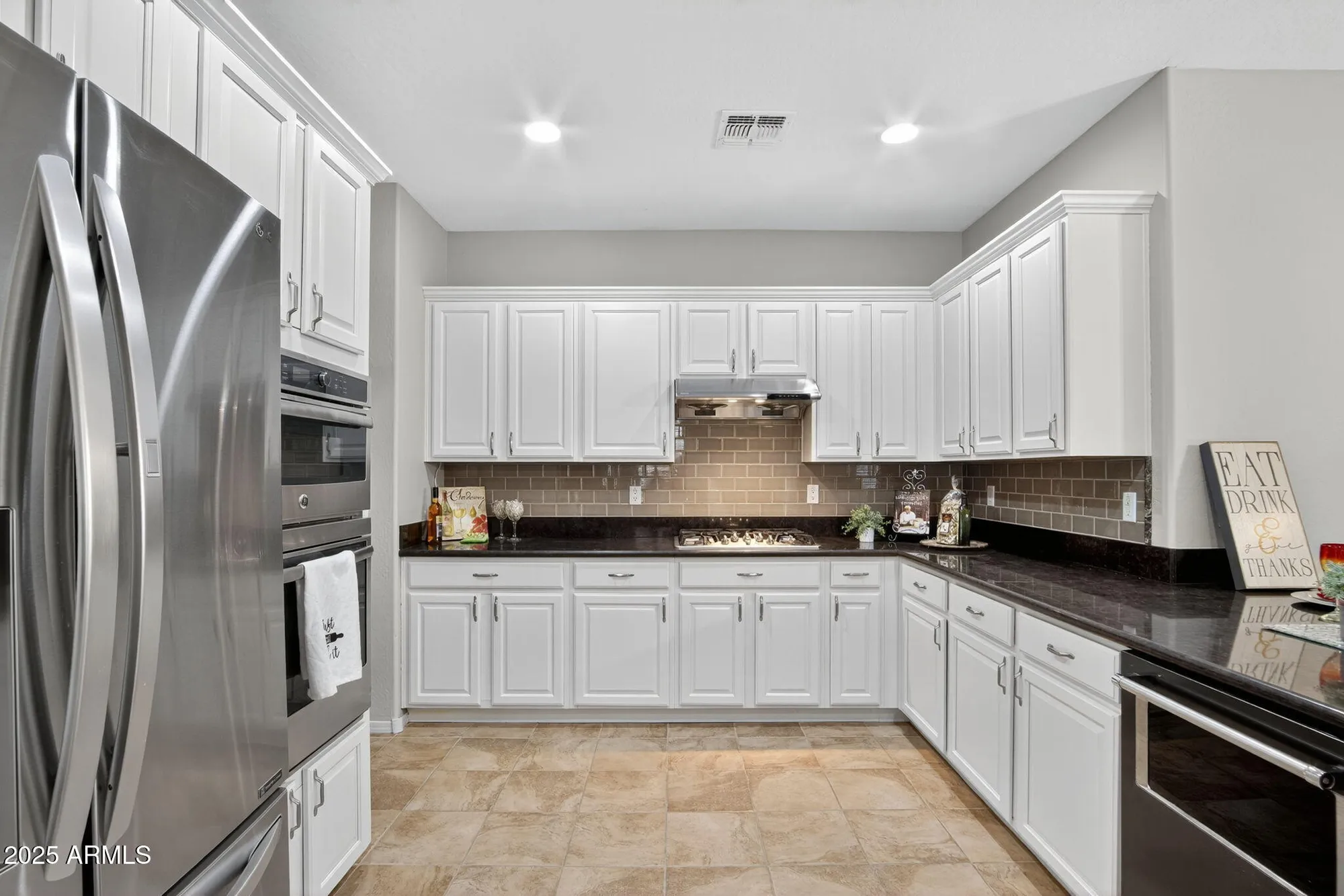 Property Slideshow image 11 of 45 | 20980 n sweet dreams dr, Maricopa, AZ, 85138