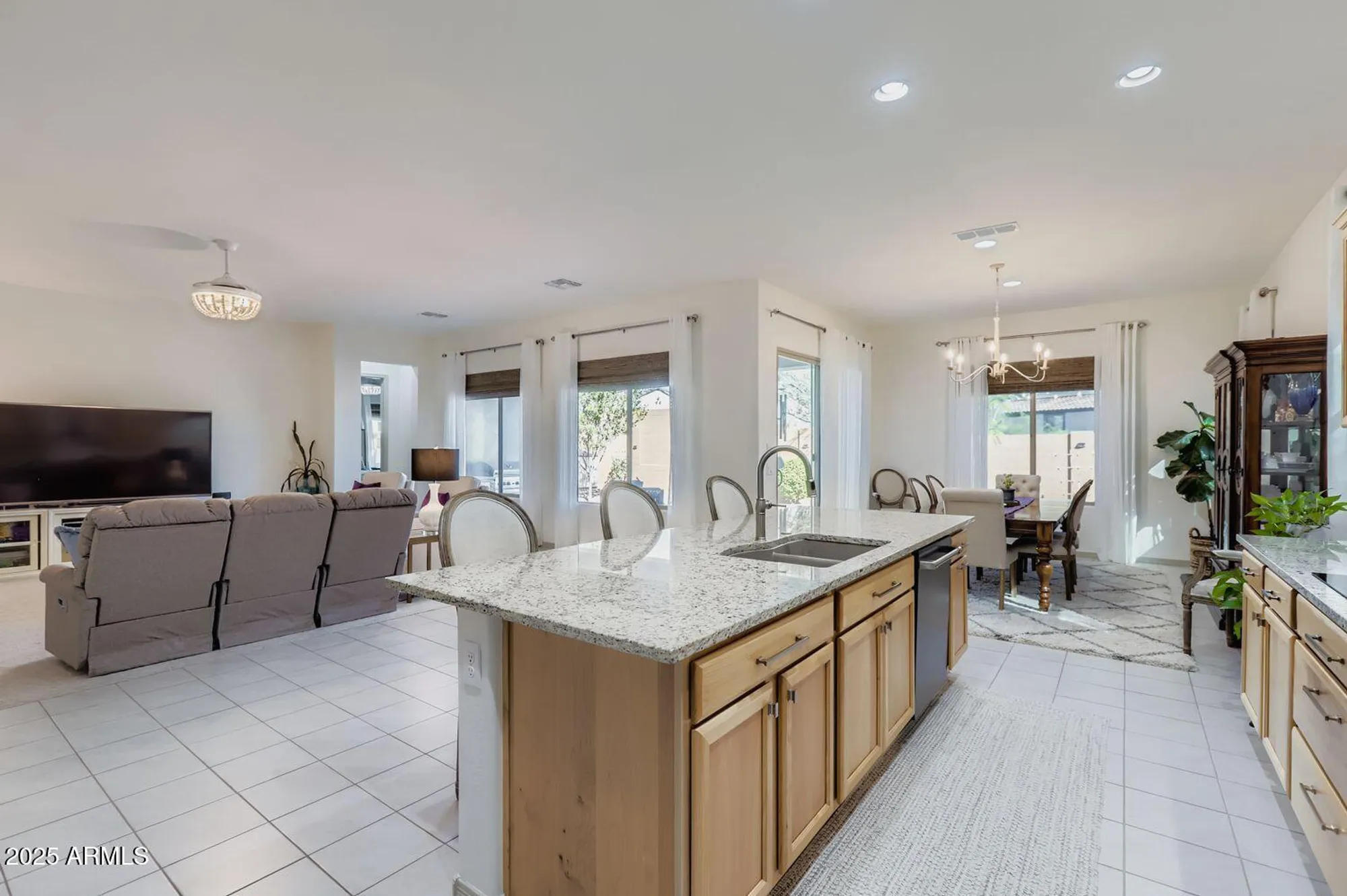 Property Slideshow image 9 of 26 | 20393 n wagner wash dr, Buckeye, AZ, 85396
