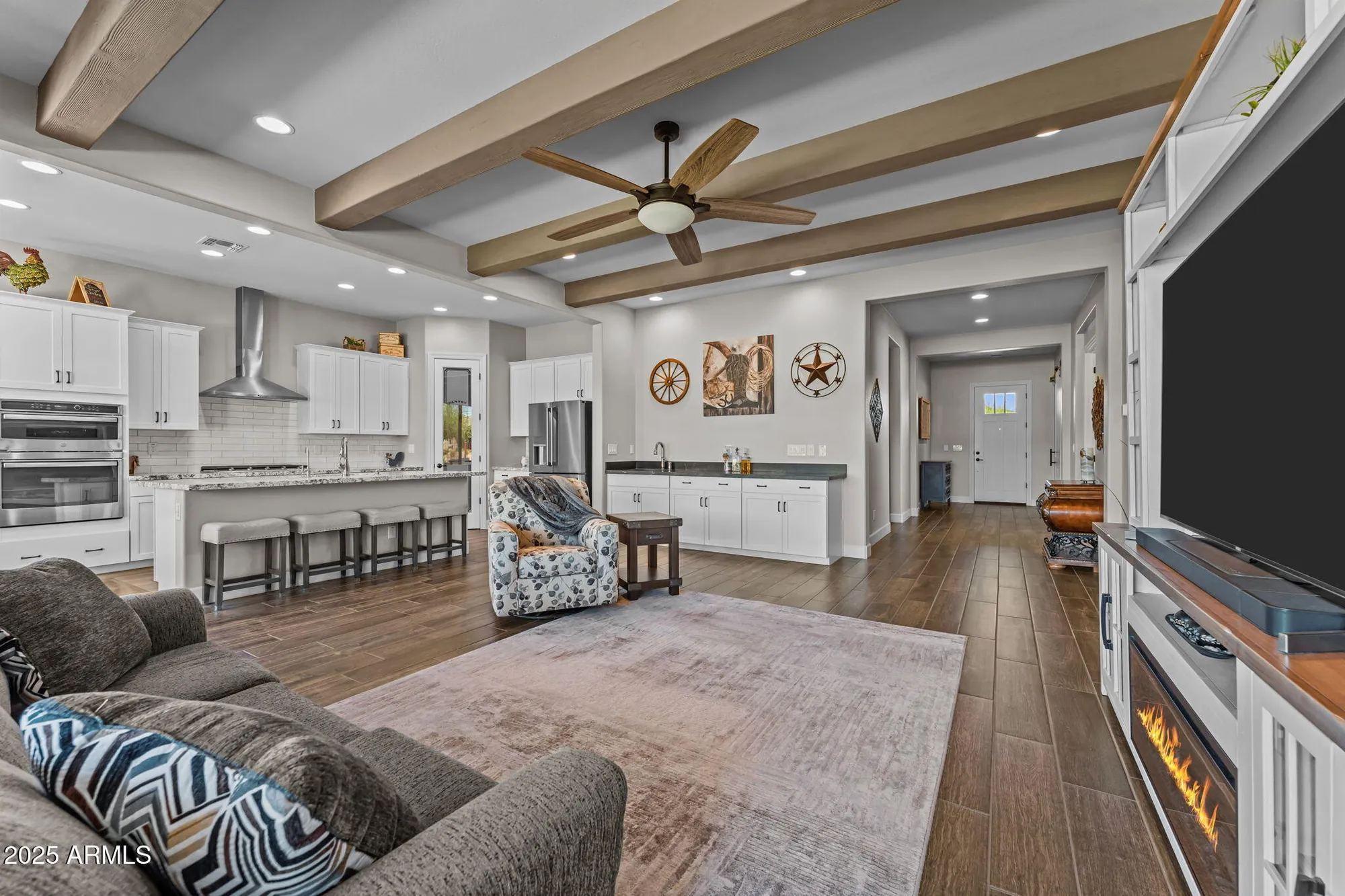 Property Slideshow image 11 of 69 | 4114 copperhead dr, Wickenburg, AZ, 85390
