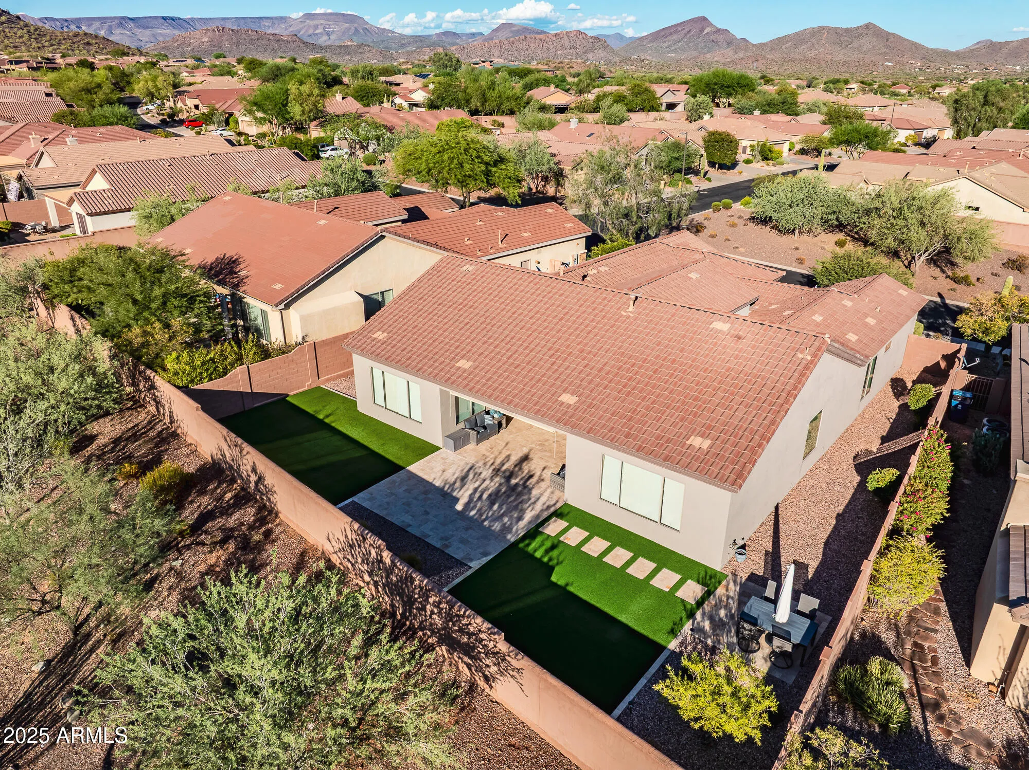 Property Slideshow image 50 of 57 | 41318 n bent creek way, Anthem, AZ, 85086