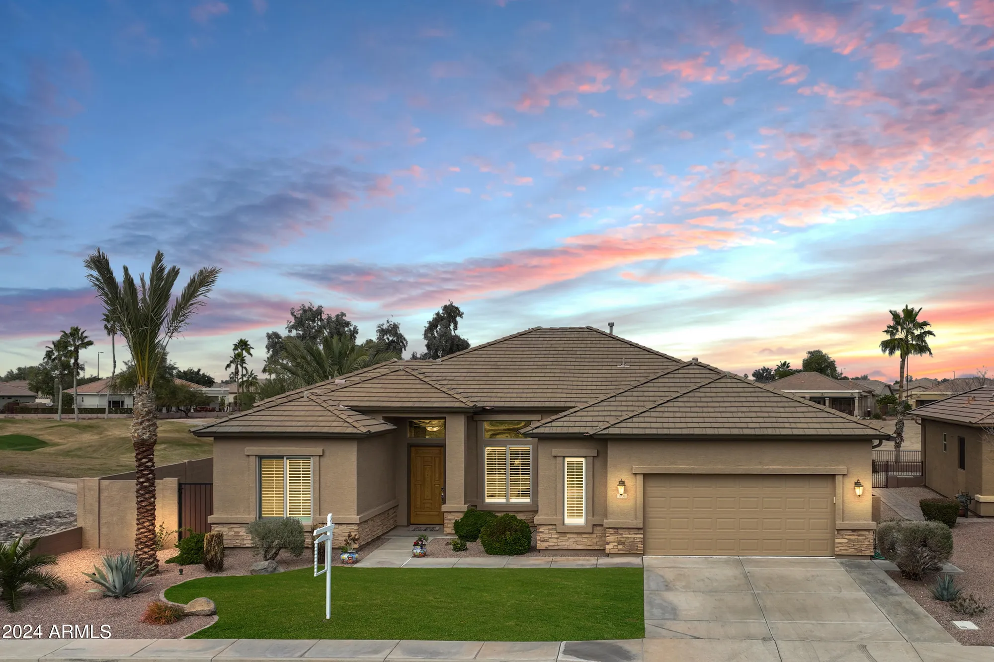 Property Slideshow image 1 of 48 | 3708 e hazeltine way, Chandler, AZ, 85249
