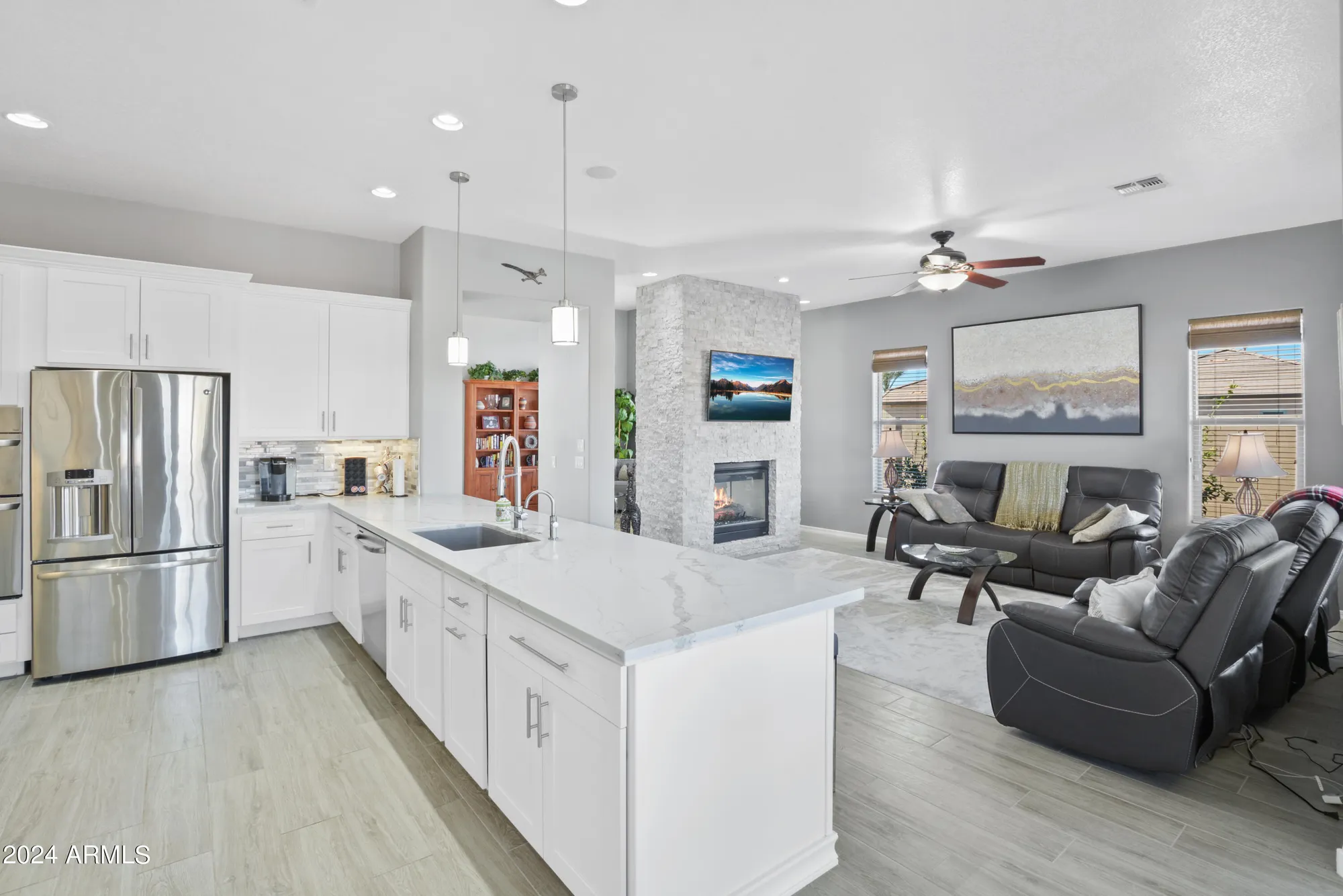Property Slideshow image 13 of 48 | 3708 e hazeltine way, Chandler, AZ, 85249