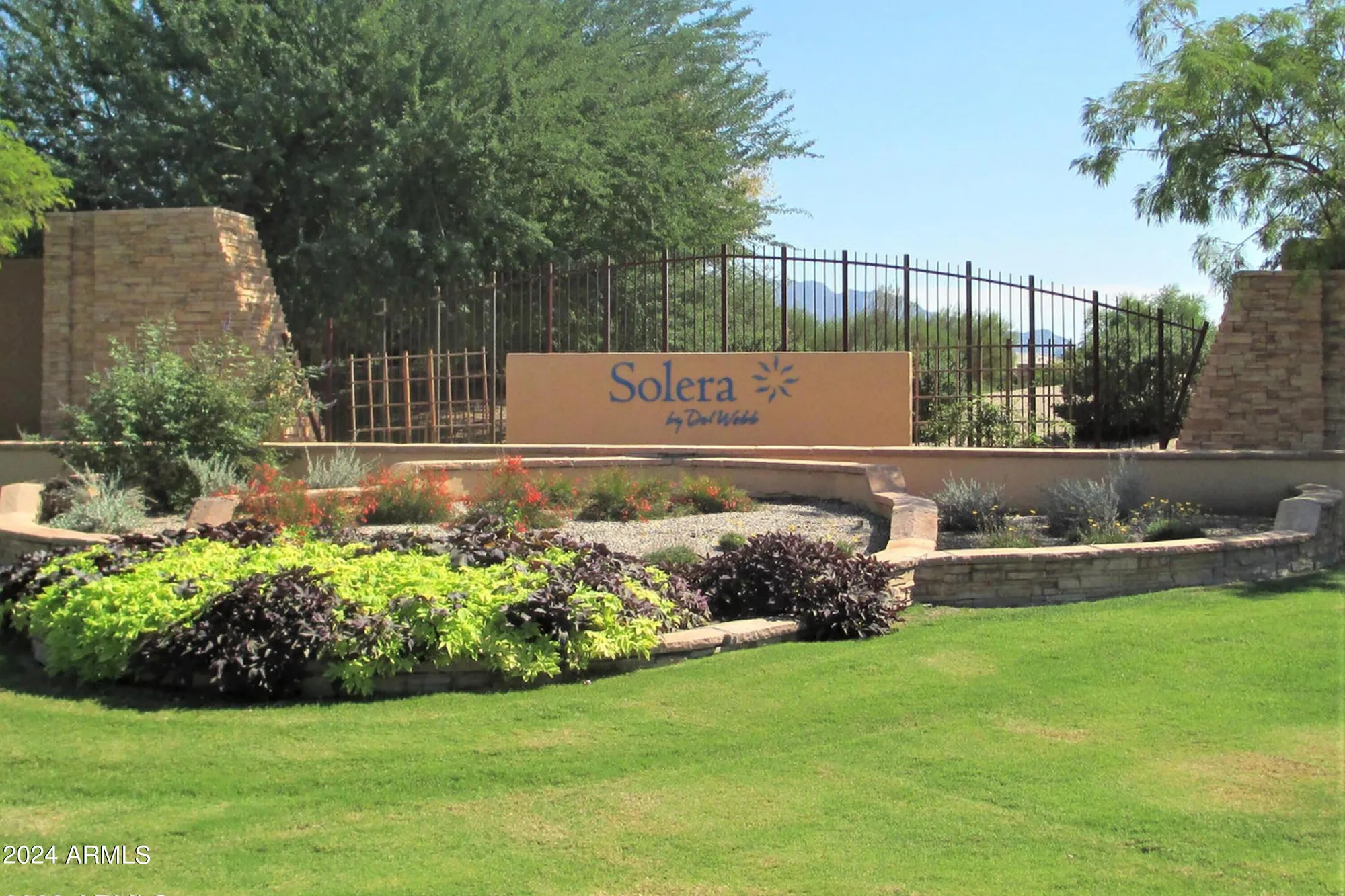 Property Slideshow image 34 of 48 | 3708 e hazeltine way, Chandler, AZ, 85249