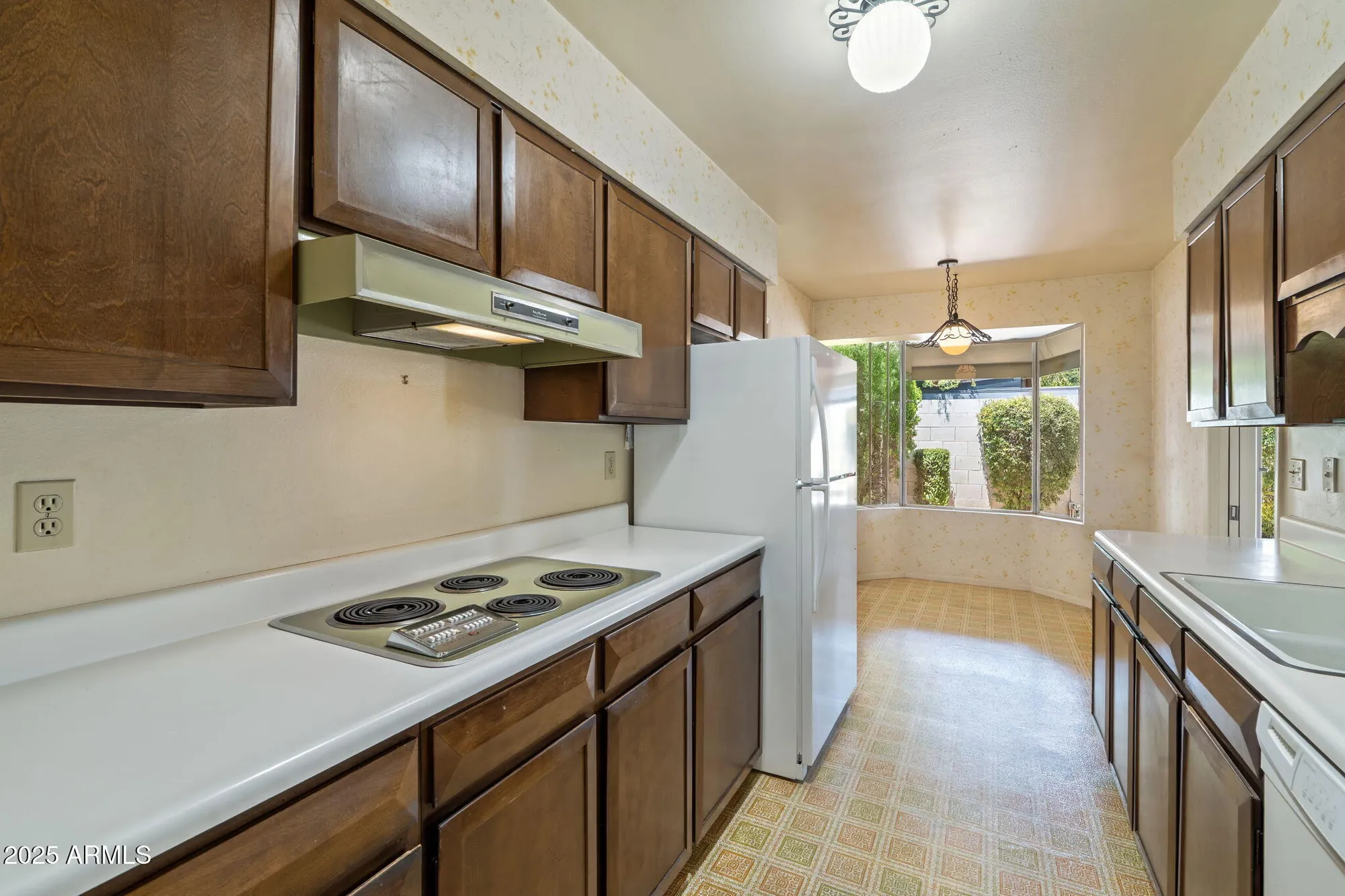 Property Slideshow image 11 of 48 | 7706 e chaparral rd, Scottsdale, AZ, 85250