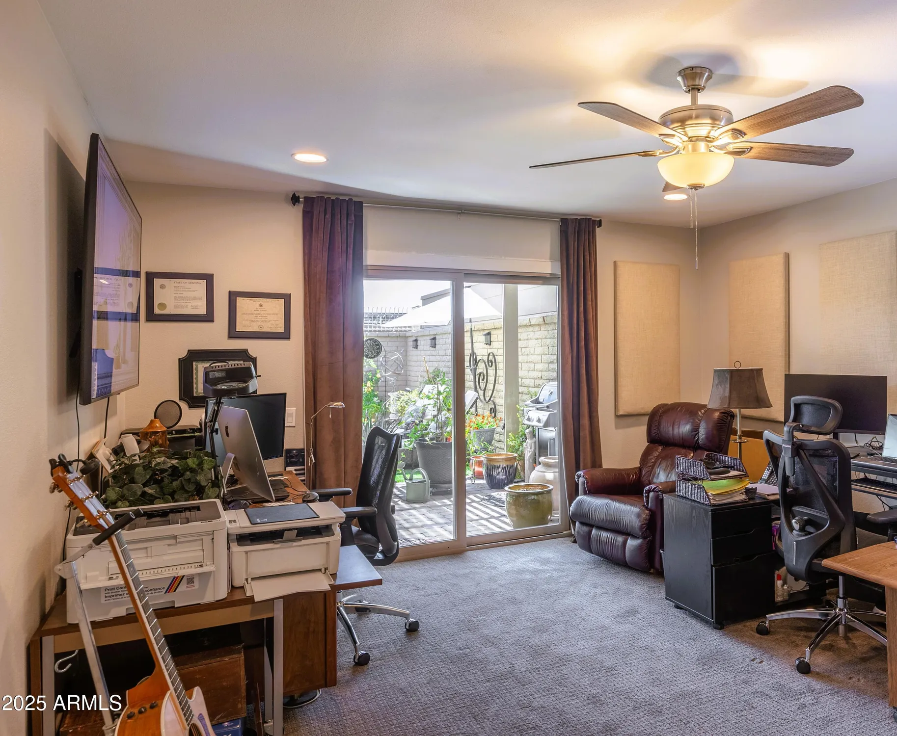 Property Slideshow image 16 of 27 | 13679 n 108th dr, Sun City, AZ, 85351