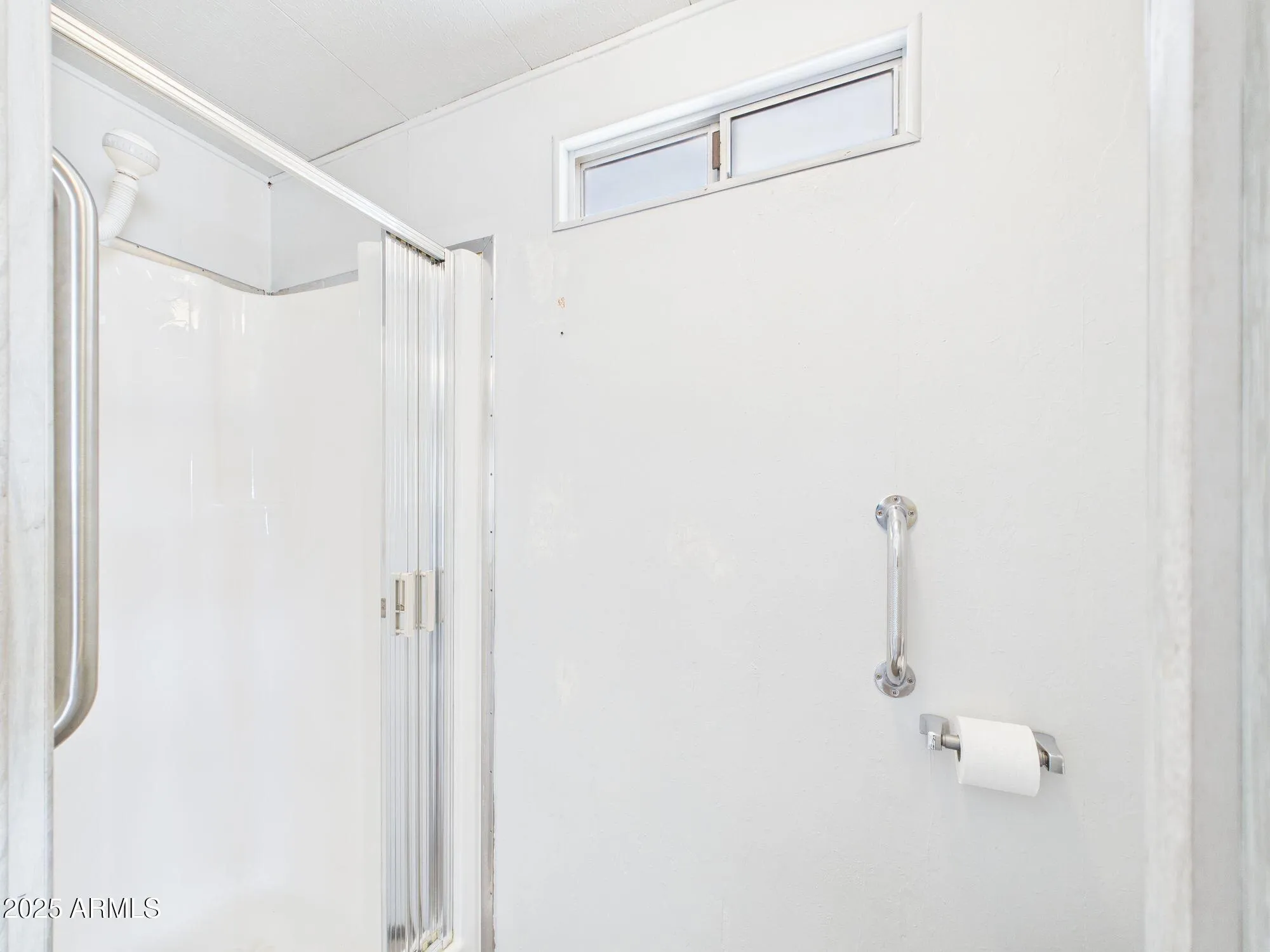 Property Slideshow image 17 of 21 | 428 s 80th way, Mesa, AZ, 85208