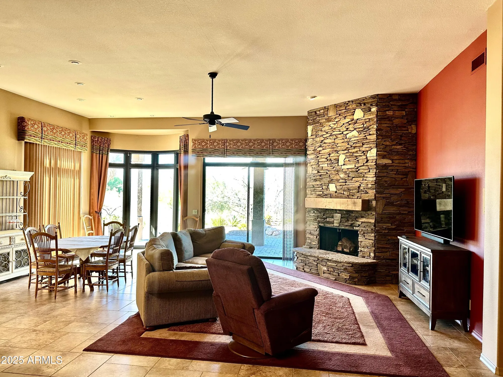 Property Slideshow image 2 of 19 | 18626 e amarado cir, Rio Verde, AZ, 85263