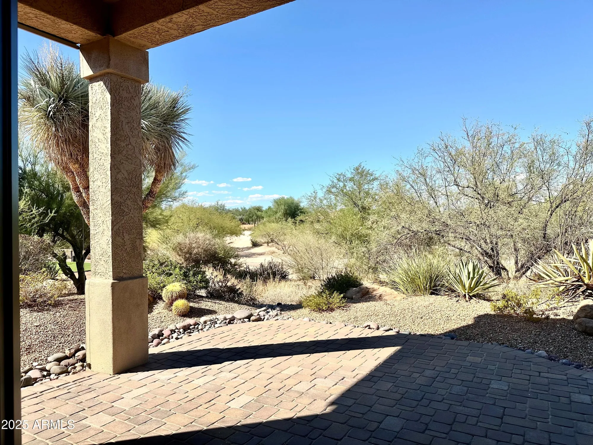 Property Slideshow image 13 of 19 | 18626 e amarado cir, Rio Verde, AZ, 85263