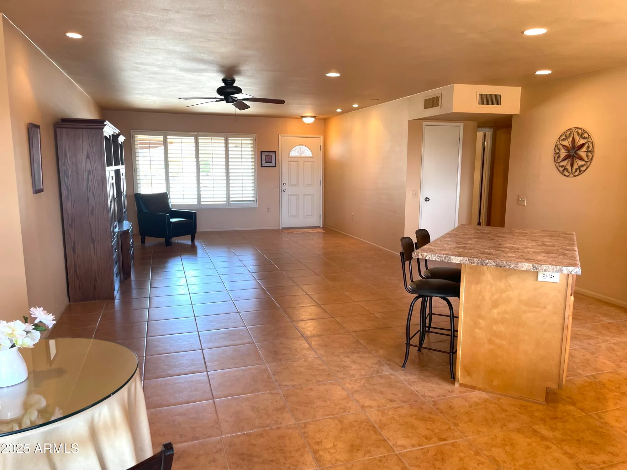 Property Slideshow image 8 of 45 | 9513 w cottonwood dr, Sun City, AZ, 85373