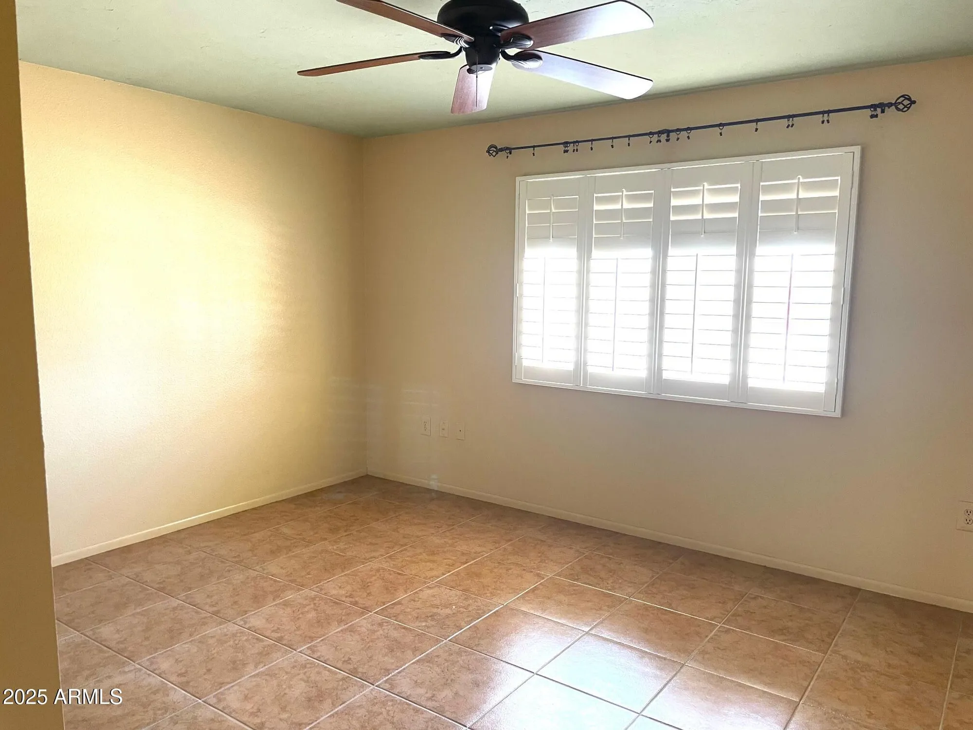 Property Slideshow image 13 of 45 | 9513 w cottonwood dr, Sun City, AZ, 85373